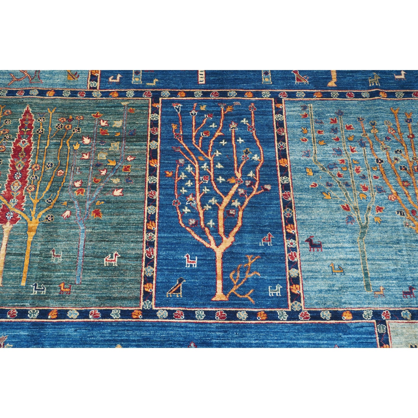 ARYANA GABEH BLUE / MULTI 7'10" X 9'11"