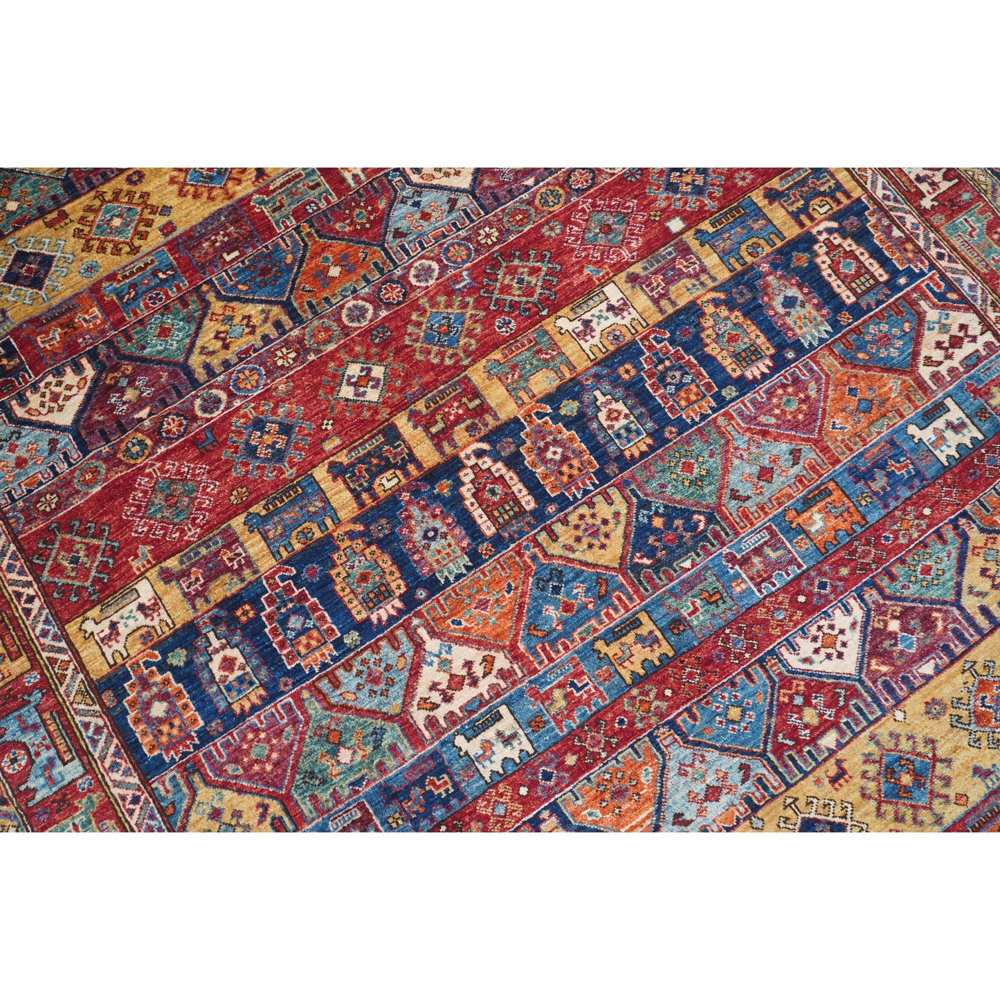 ARYANA ARYAN RED / MULTI 6' X 8'10"