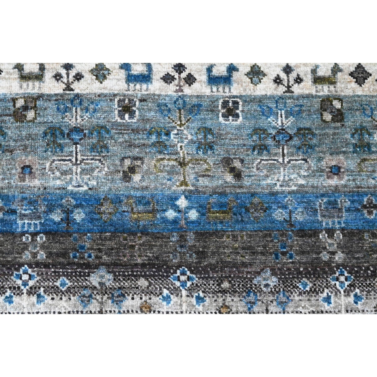 ARYANA GABEH GREY 5'9" X 8'8"
