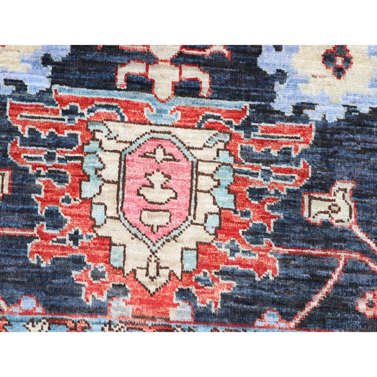 ARYANA ARYAN MULTI 4'2" X 11'9"