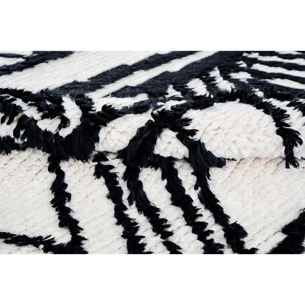 MOROCCAN TZ172 IVORY / BLACK