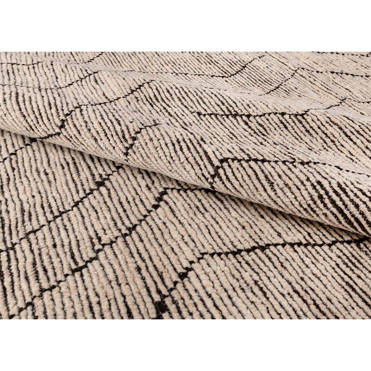 MOROCCAN TZ221 NATURAL / BLACK