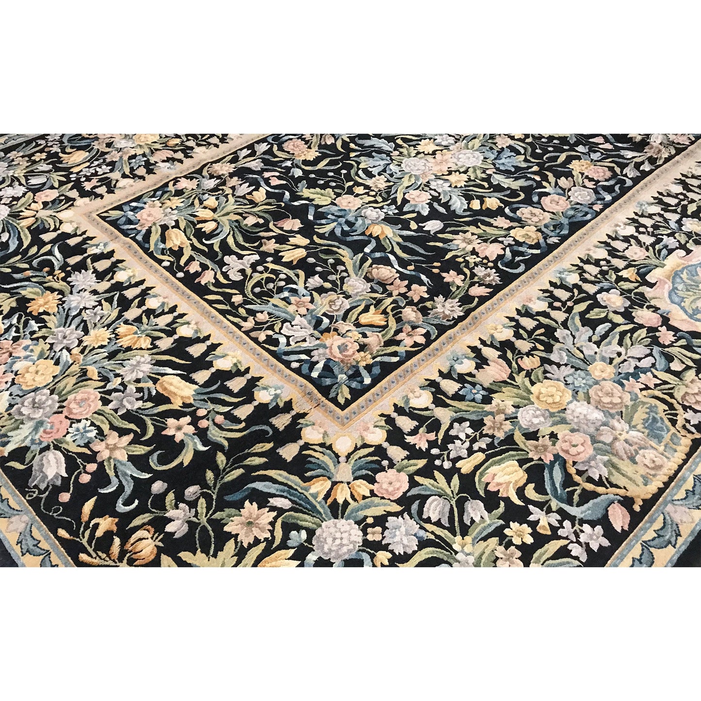 RENAISSANCE SAVONNERIE S145B BLACK 9' X 12'5"