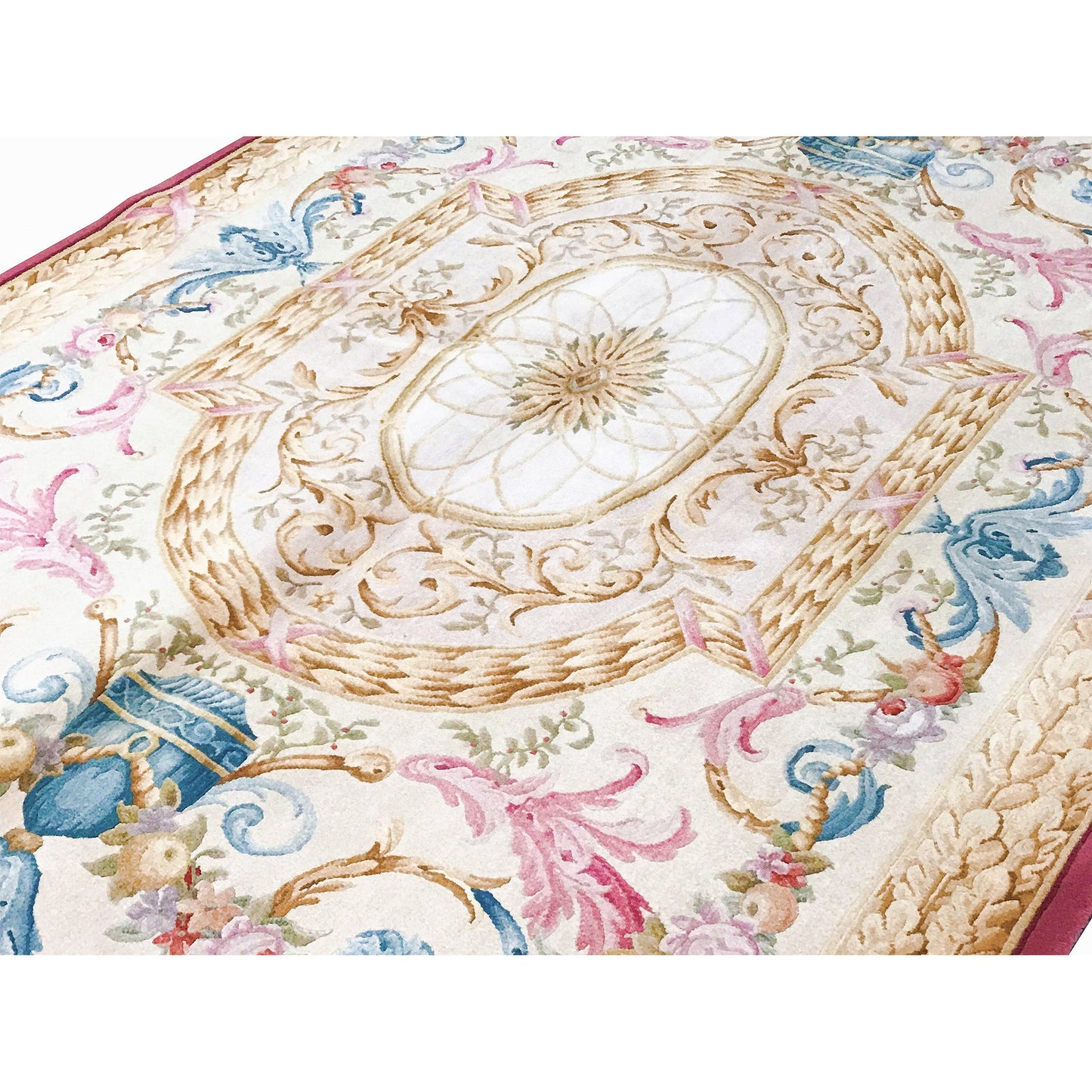 RENAISSANCE SAVONNERIE S-11R IVORY / RED 6' X 9'1"