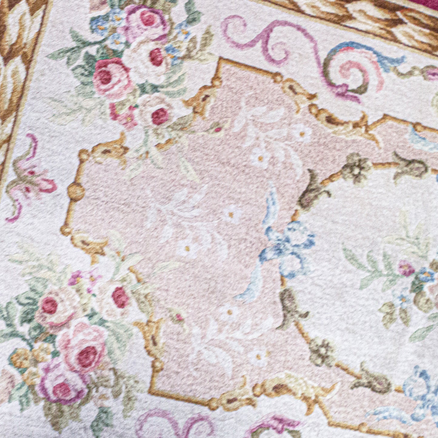 RENAISSANCE SAVONNERIE SAV-3 PEACH / RED 3' X 5'