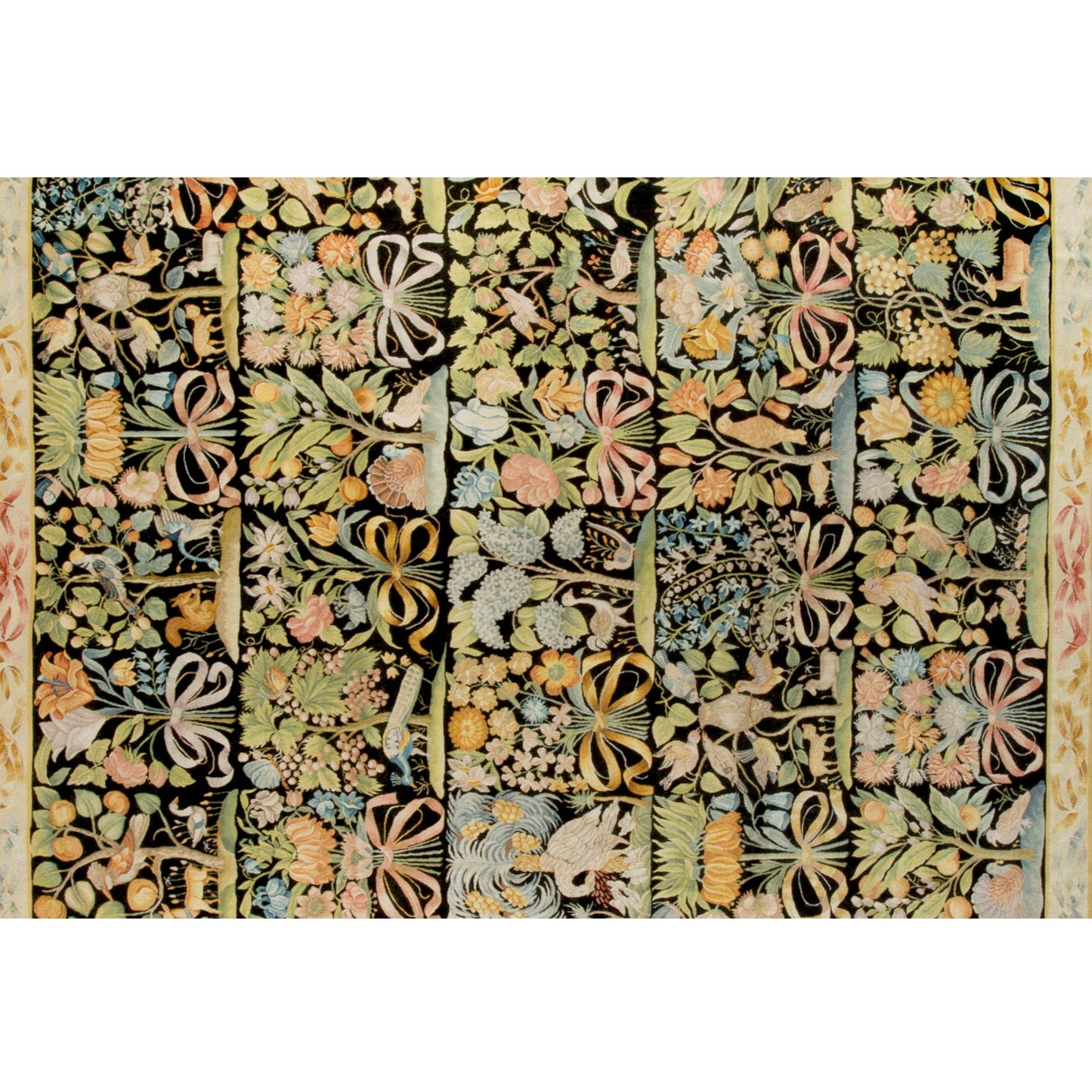 RENAISSANCE SAVONNERIE S-126 MULTI / BLACK 12'4" X 18'5"