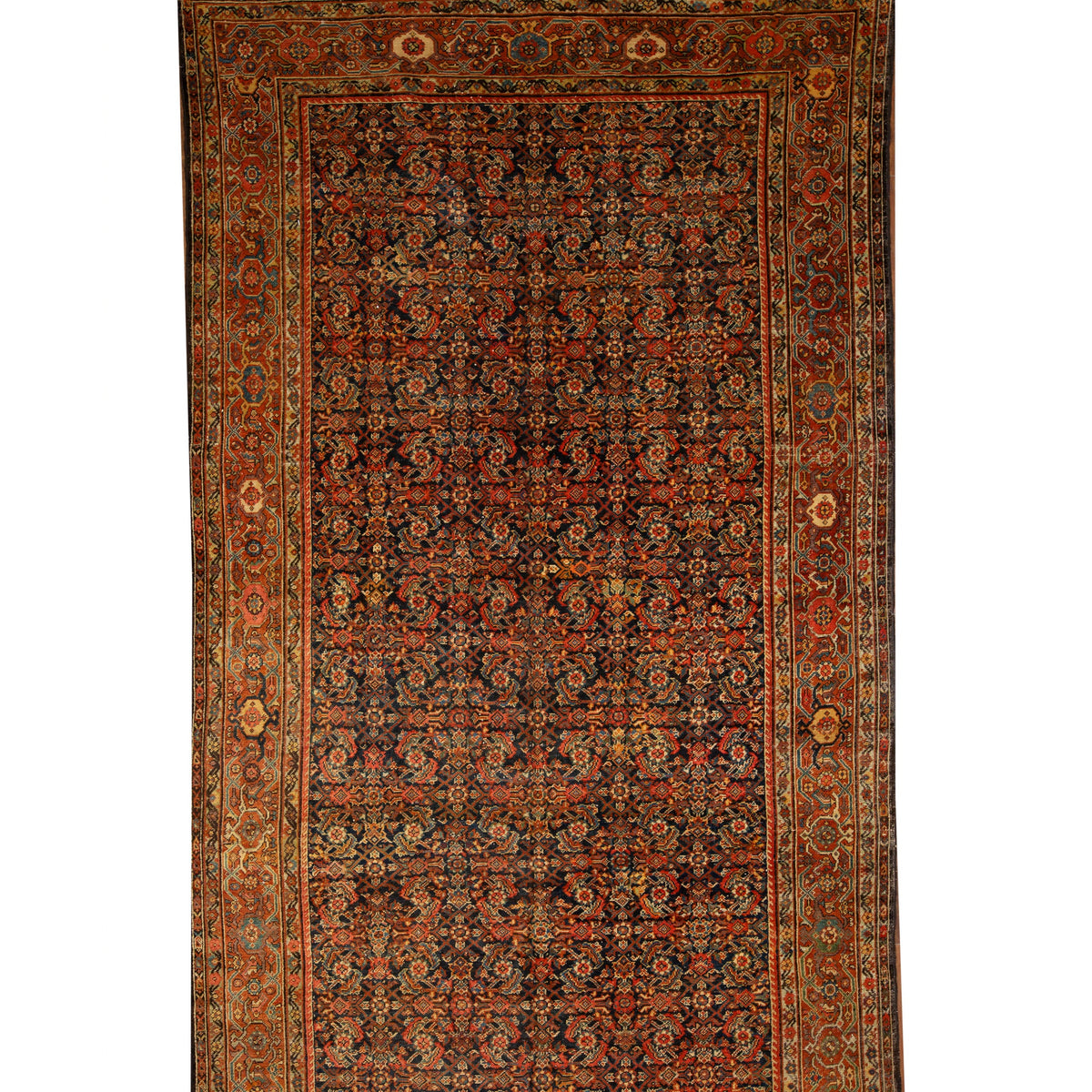 ANTIQUE FARAHAN ROSE / NAVY 8'5" X 20'4"