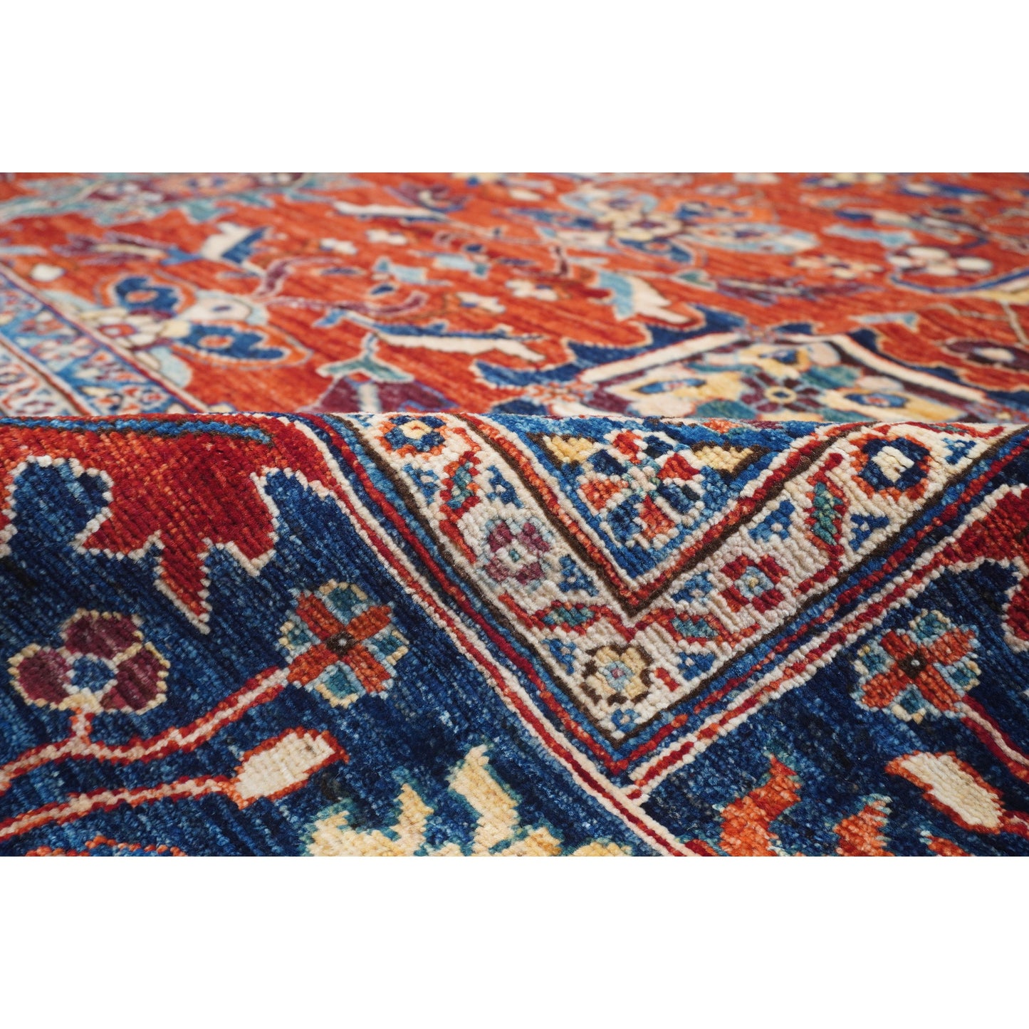 ARYANA ARYAN RED / NAVY 10' X 13'7"