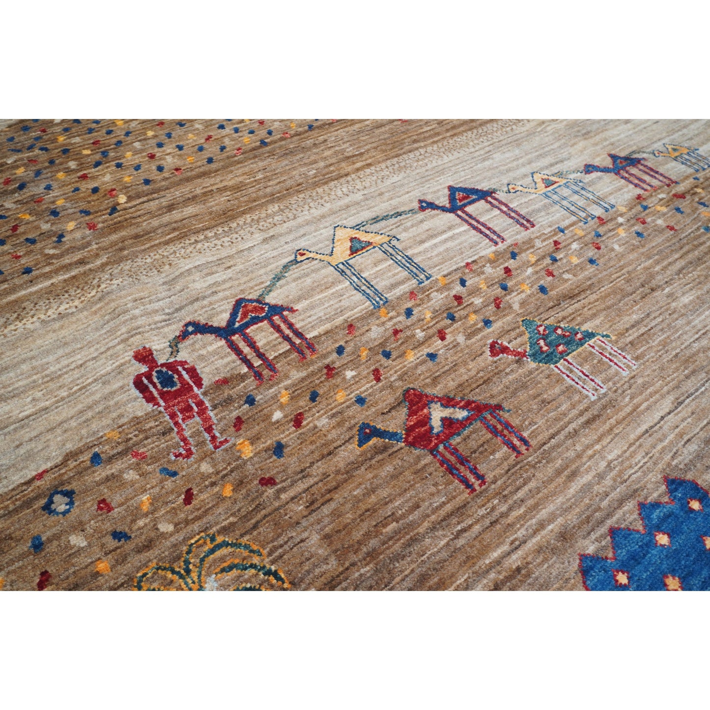 ARYANA GABEH BEIGE / MULTI 9'1" X 12'2"