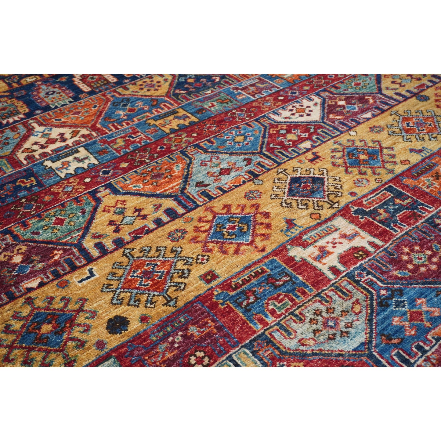 ARYANA ARYAN RED / MULTI 6' X 8'10"
