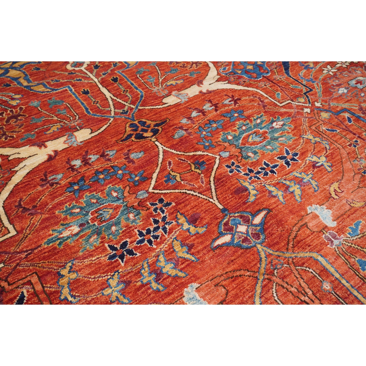 ARYANA ARYAN RED / NAVY 9'9" X 13'6"