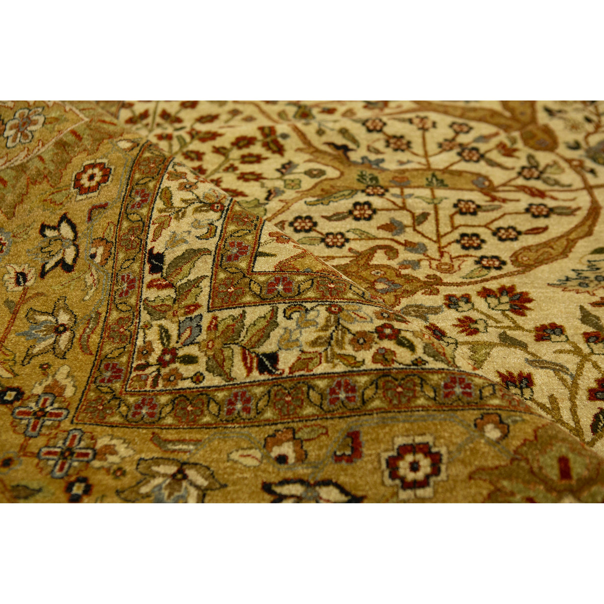 SIGNATURE TABRZ BEIGE / GOLD 13'11" X 17'9"