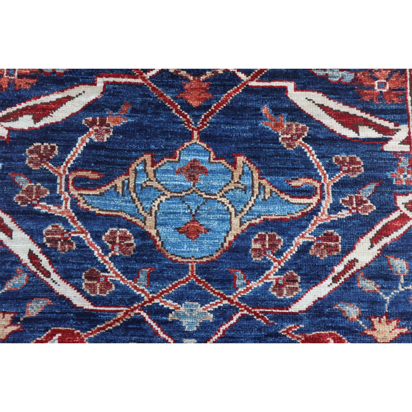 ARYANA ARYAN NAVY / RUST 2'7" X 15'10"