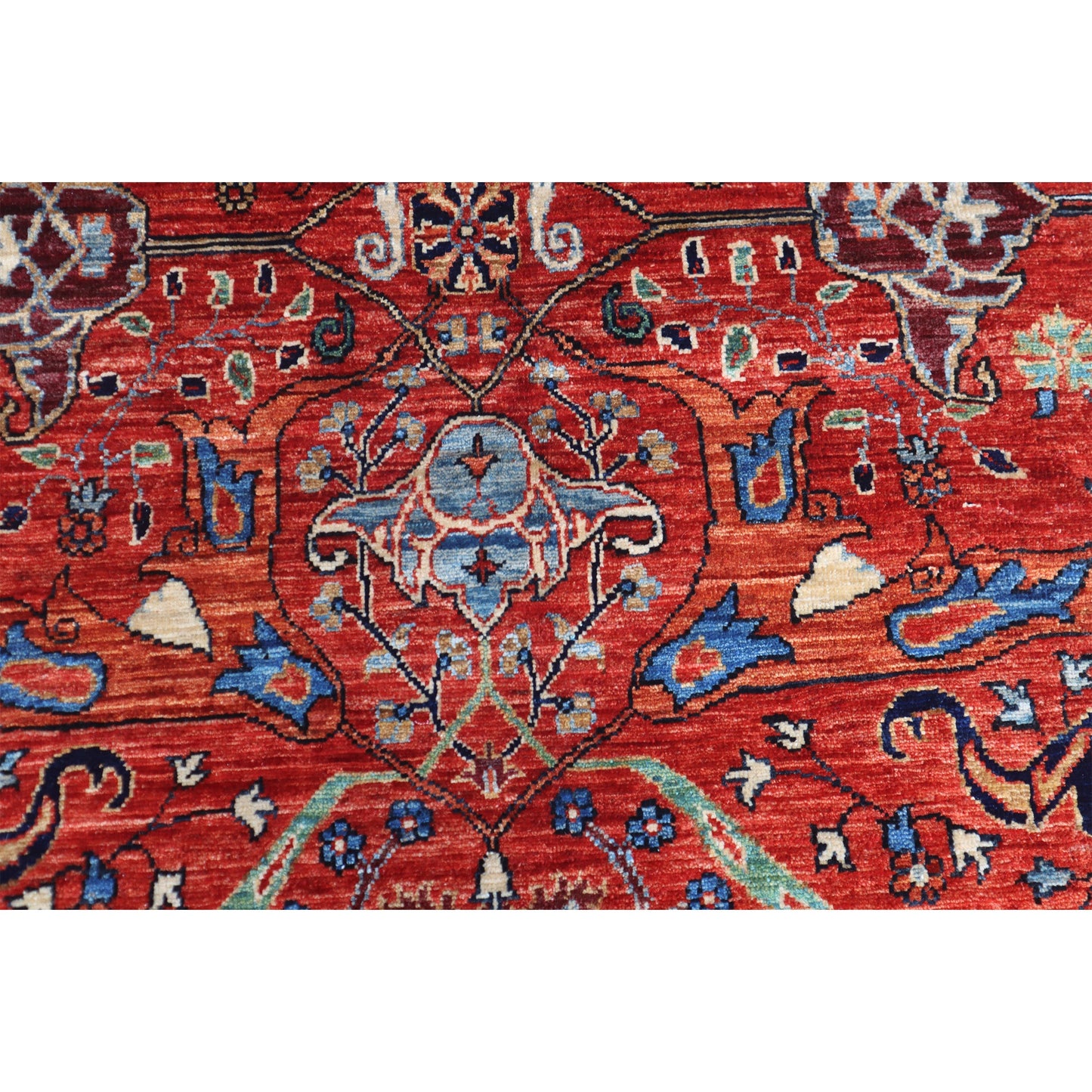 ARYANA ARYAN RUST / NAVY 7'10" X 10'1"
