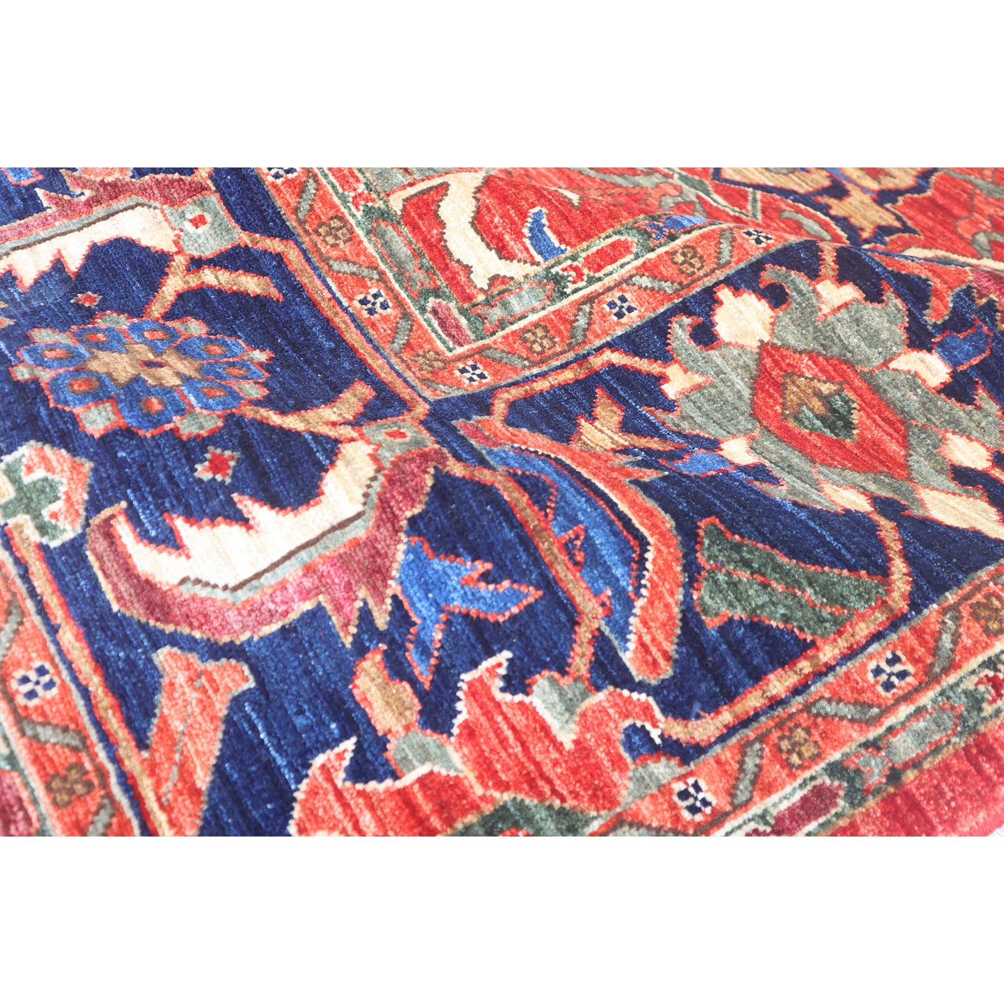 ARYANA ARYAN RED / NAVY 9'3" X 12'1"