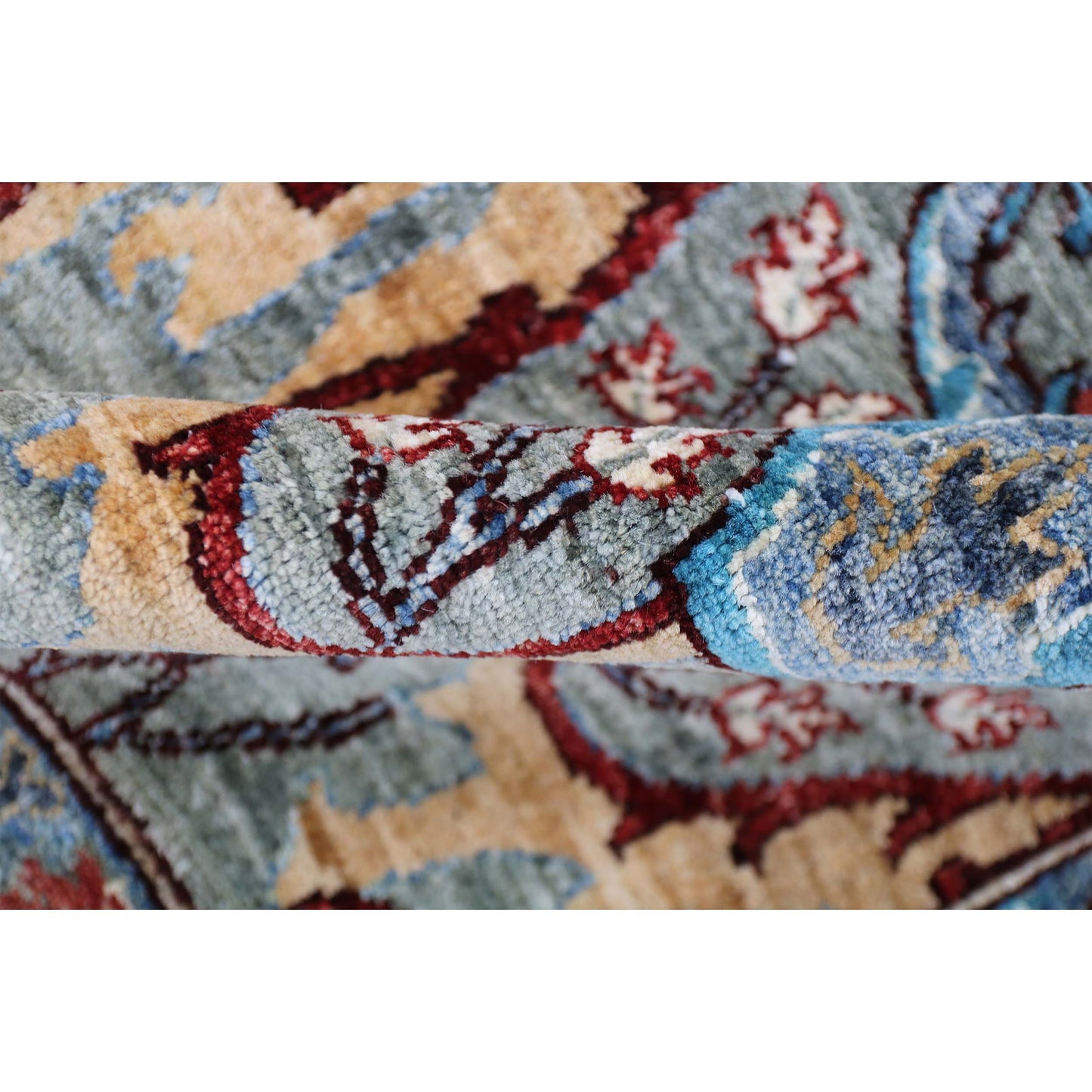 ARYANA BIJAR LIGHT GREEN / RED 7'11" X 10'5"