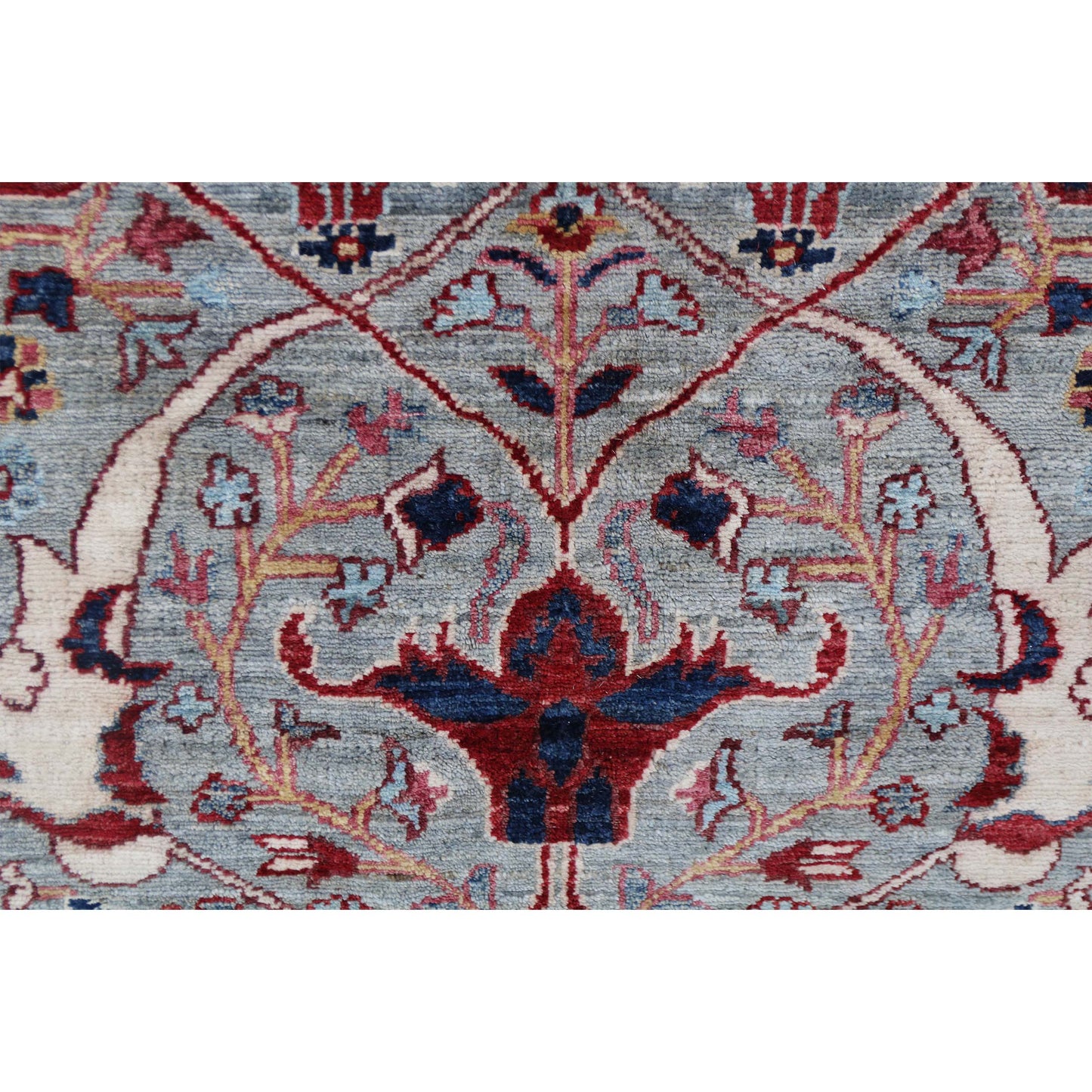 ARYANA ARYAN GREY / RED 8'1" X 9'8"