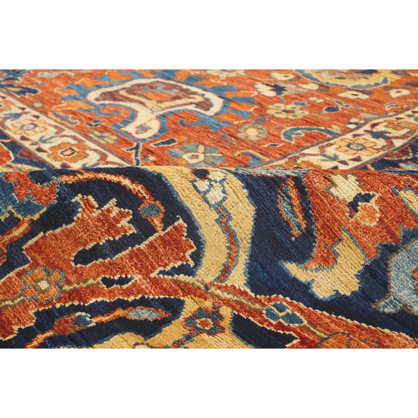 ARYANA ARYAN RED / BLUE 14'6" X 23'9"