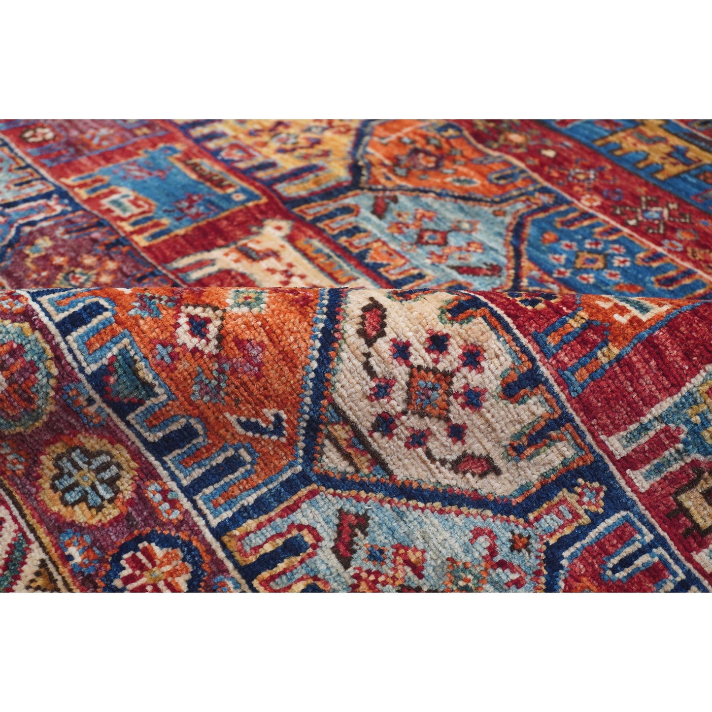 ARYANA ARYAN RED / MULTI 4'11" X 6'10"