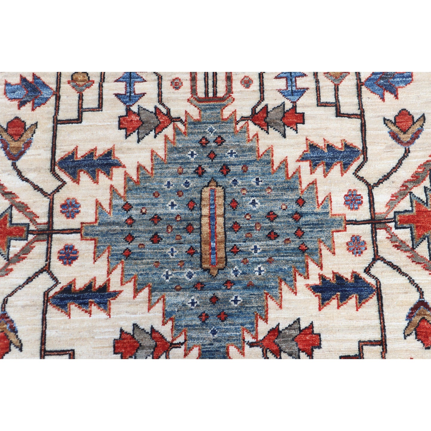 ARYANA ARYAN IVORY / LIGHT BLUE 6' X 8'11"