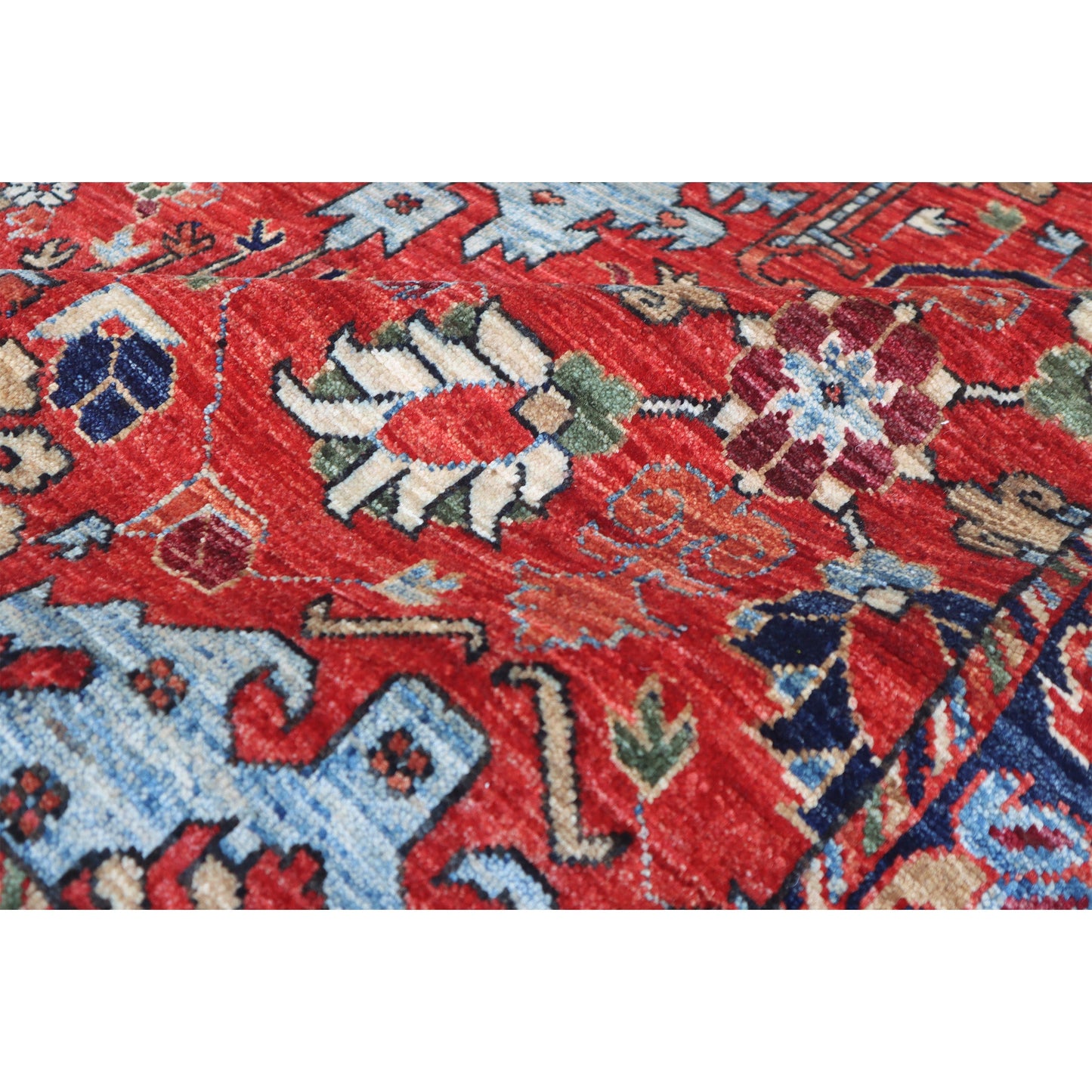 ARYANA ARYAN RED / BLUE 5'11" X 8'9"