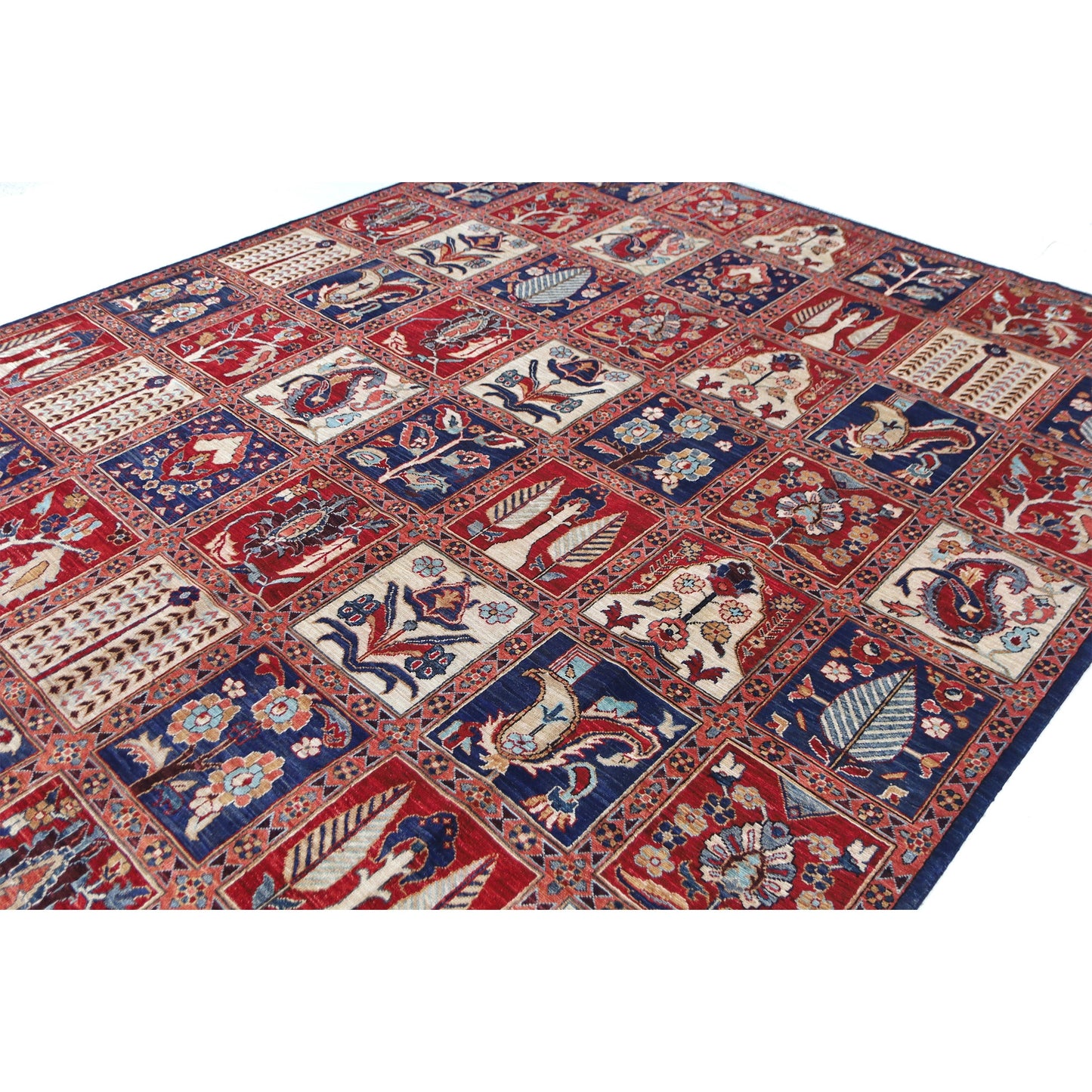 ARYANA ARYAN RED / NAVY 7'11" X 9'10"
