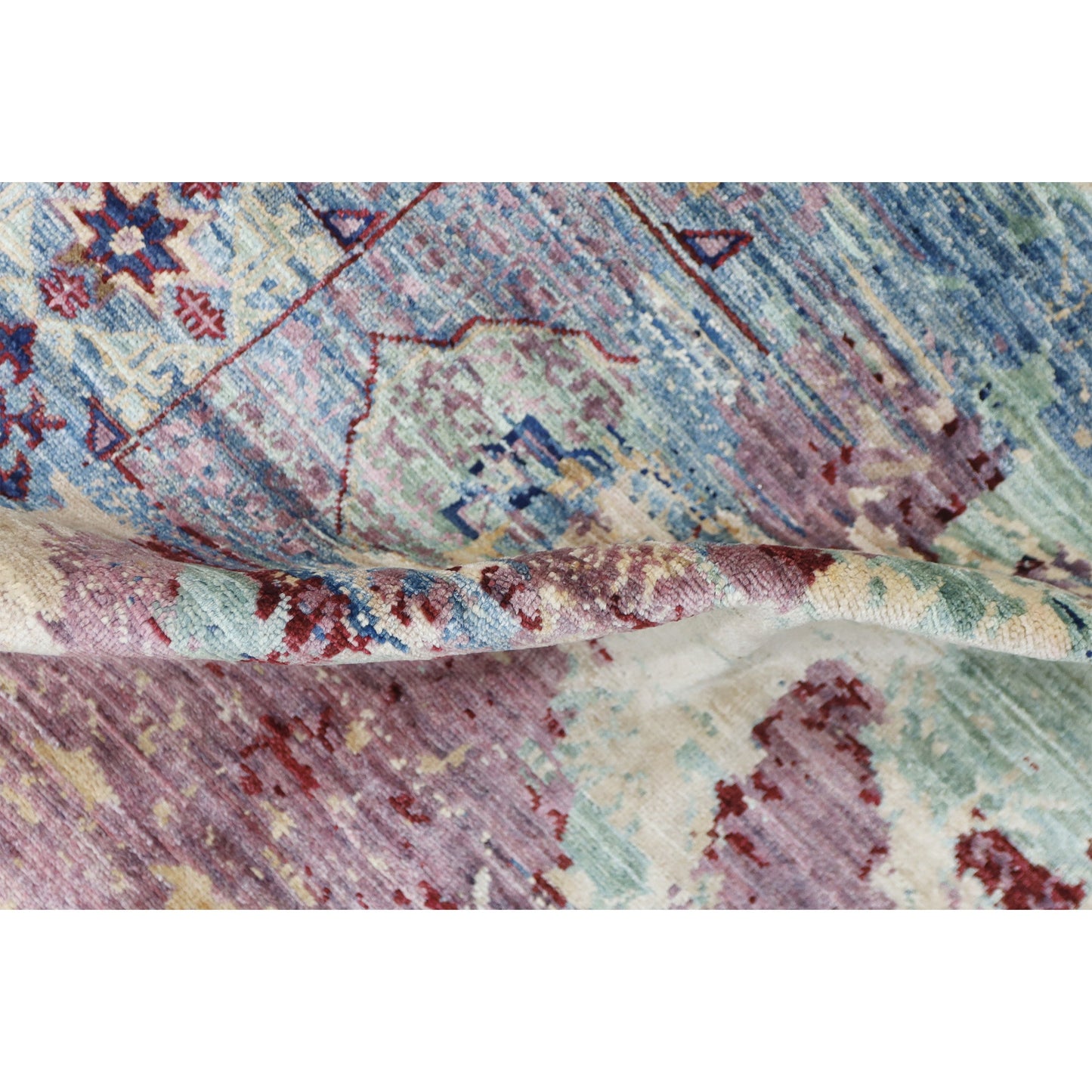 ARYANA ARYAN PINK / RED 8'11" X 9'