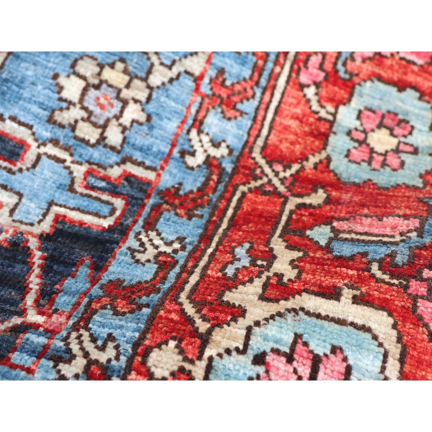 ARYANA ARYAN MULTI 4'2" X 11'9"