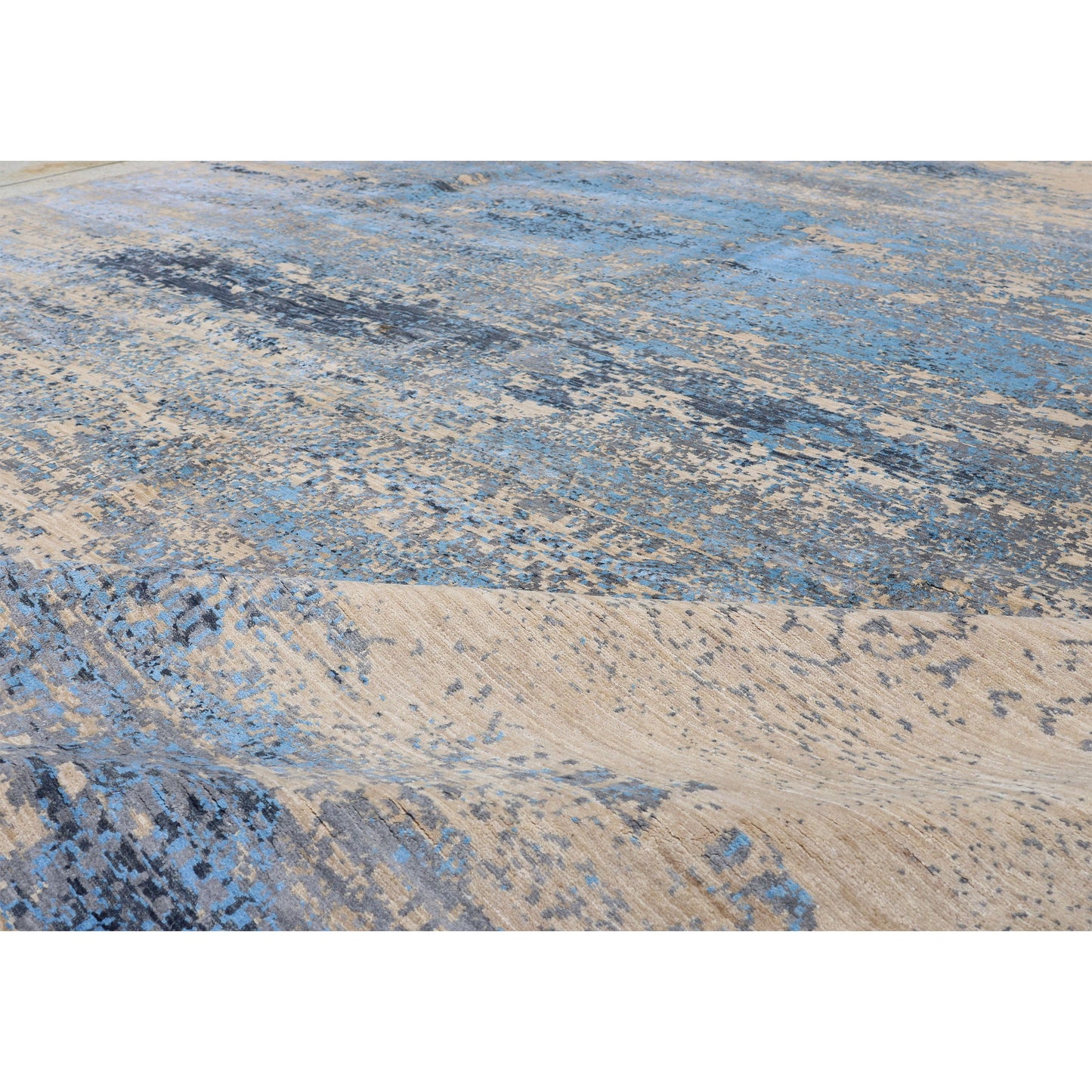 ARYANA CONTE MULTI 8' X 10'1"