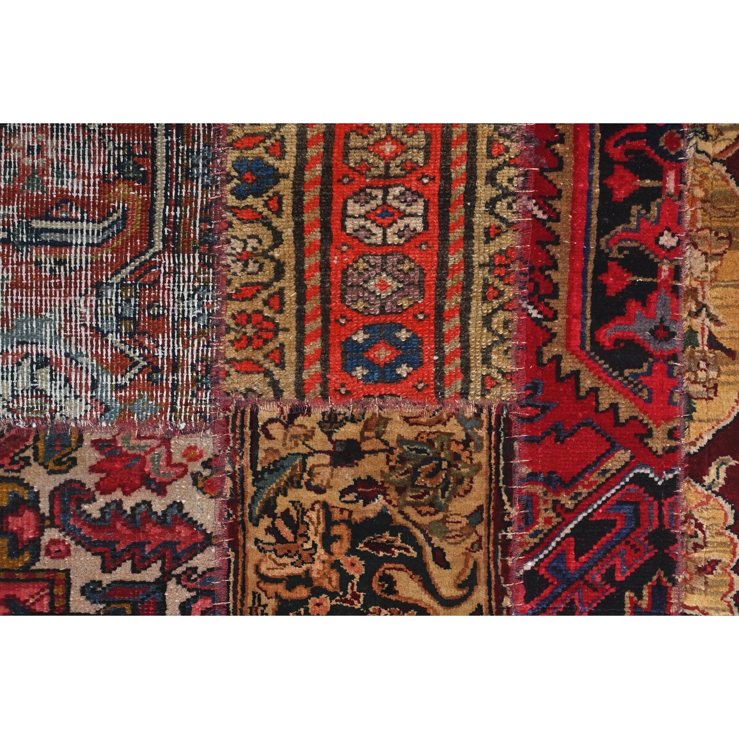 PATCHWORK PATCH MULTI 2'8'' X 10'6''