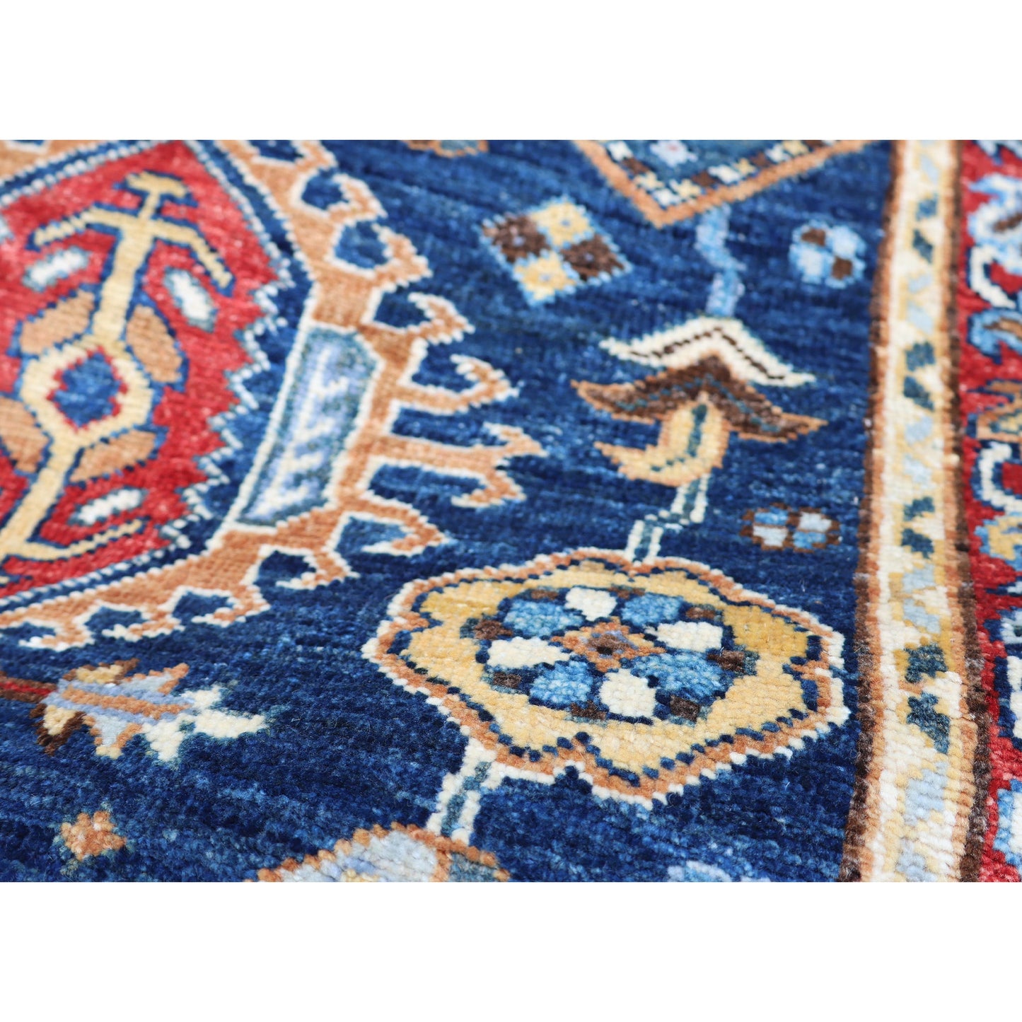 ARYANA ARYAN MULTI 2'6" X 14'2"