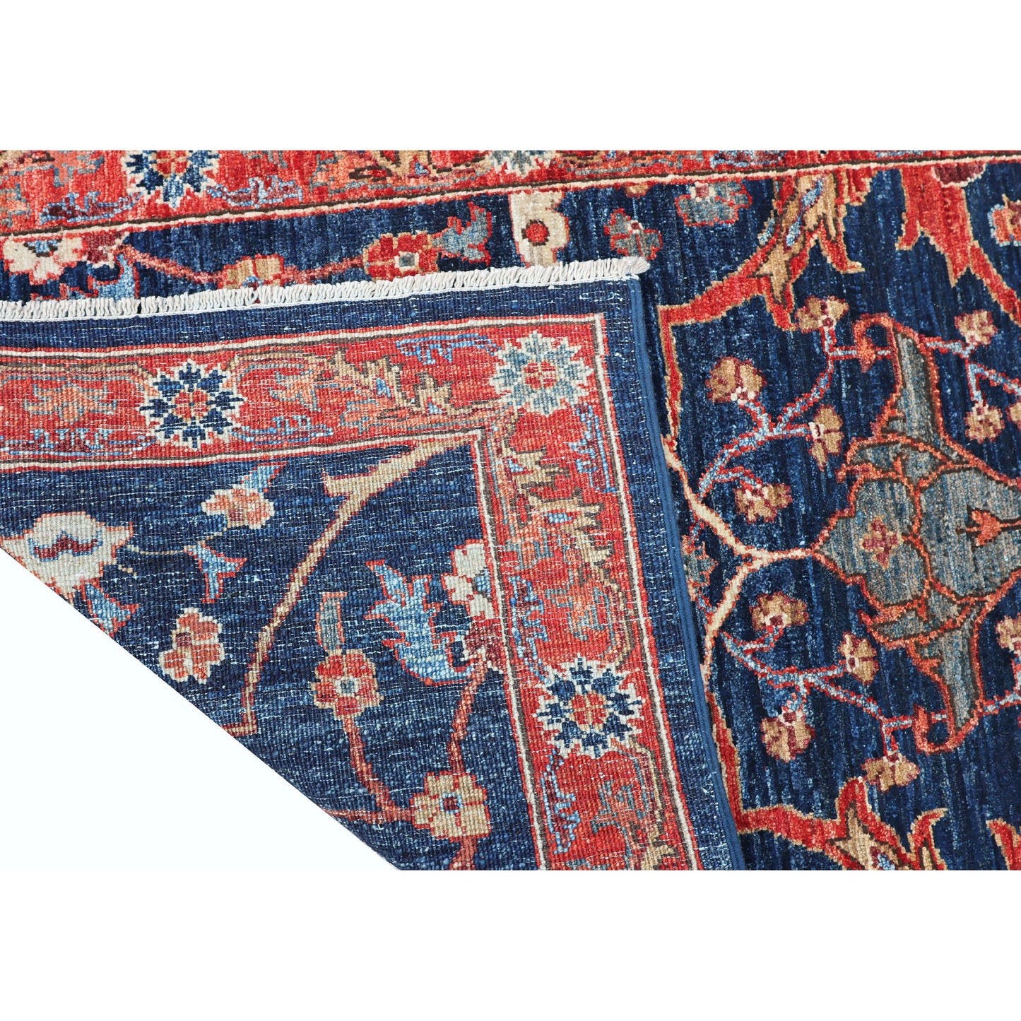 ARYANA ARYAN NAVY / RED 2'6" X 9'9"
