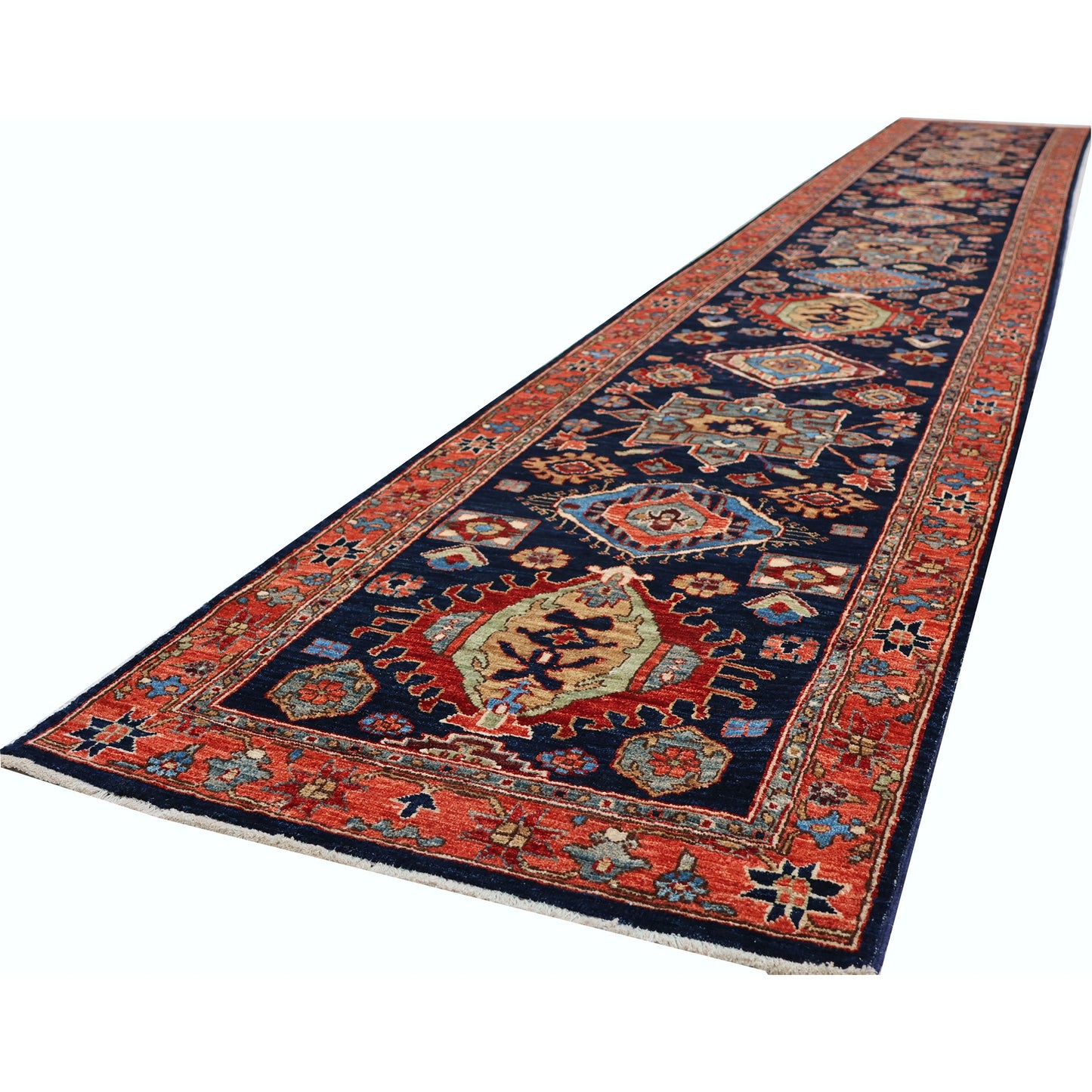 ARYANA ARYAN MULTI 2'7" X 17'5"