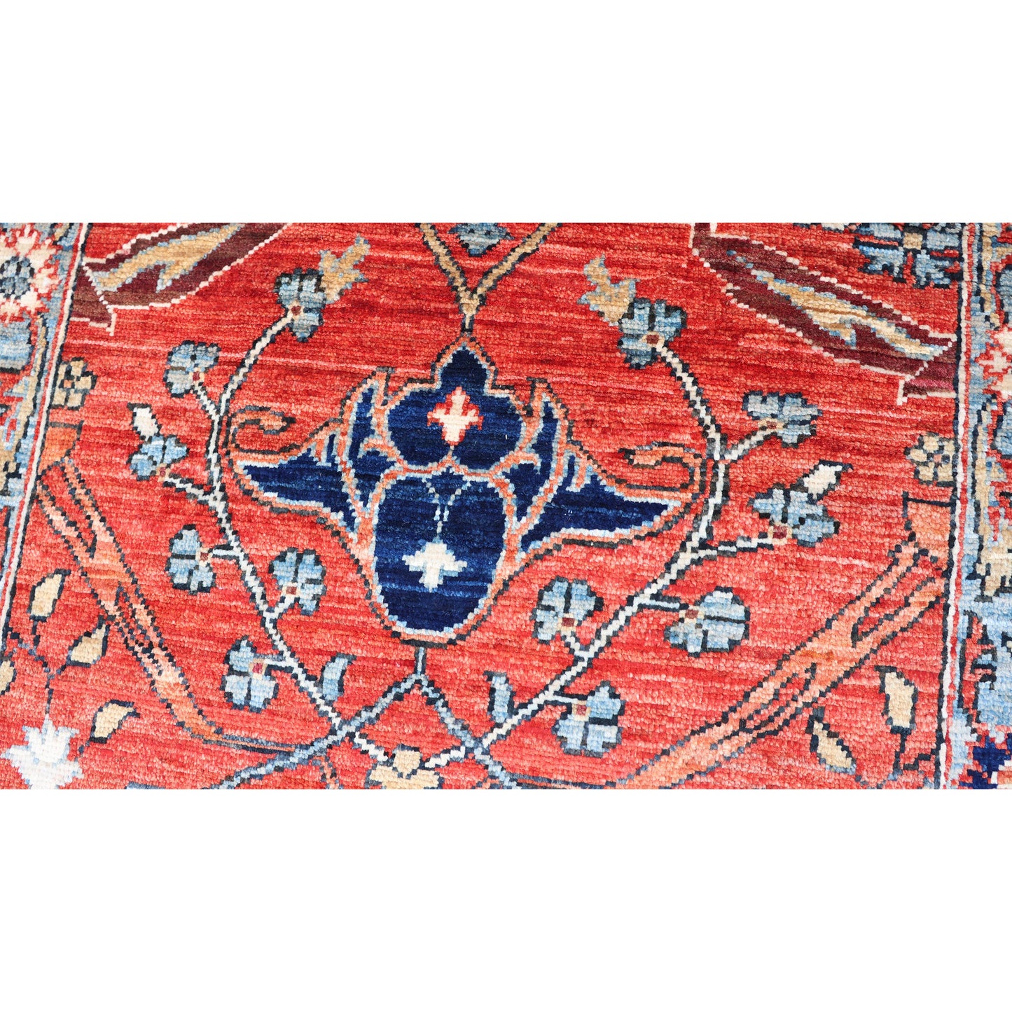 ARYANA ARYAN MULTI 2'5" X 15'9"