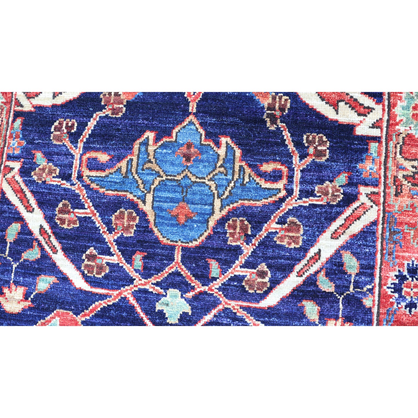 ARYANA ARYAN MULTI 2'5" X 15'6"
