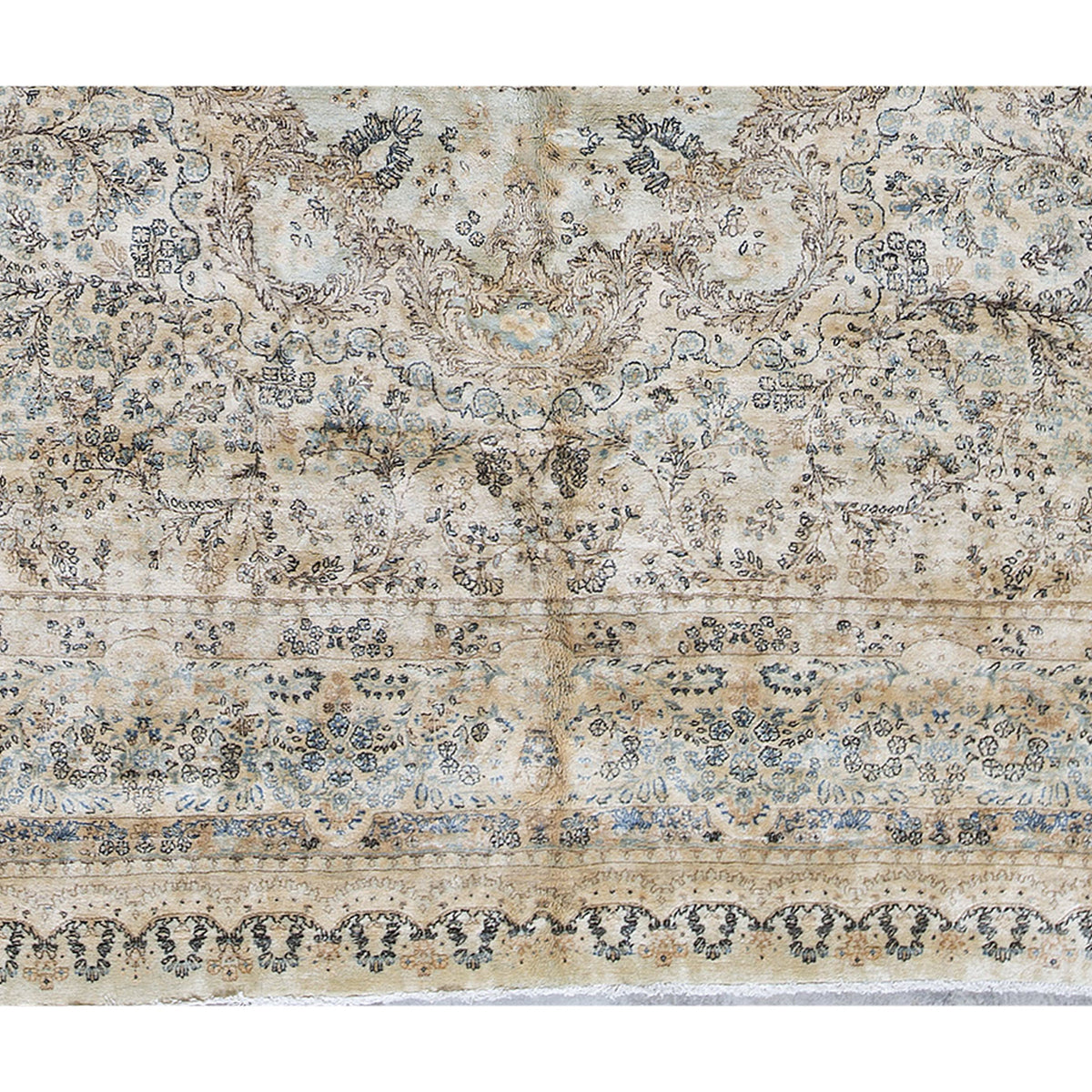 SEMI-ANTIQUE KIRMAN IVORY 9'7" X 14'7"