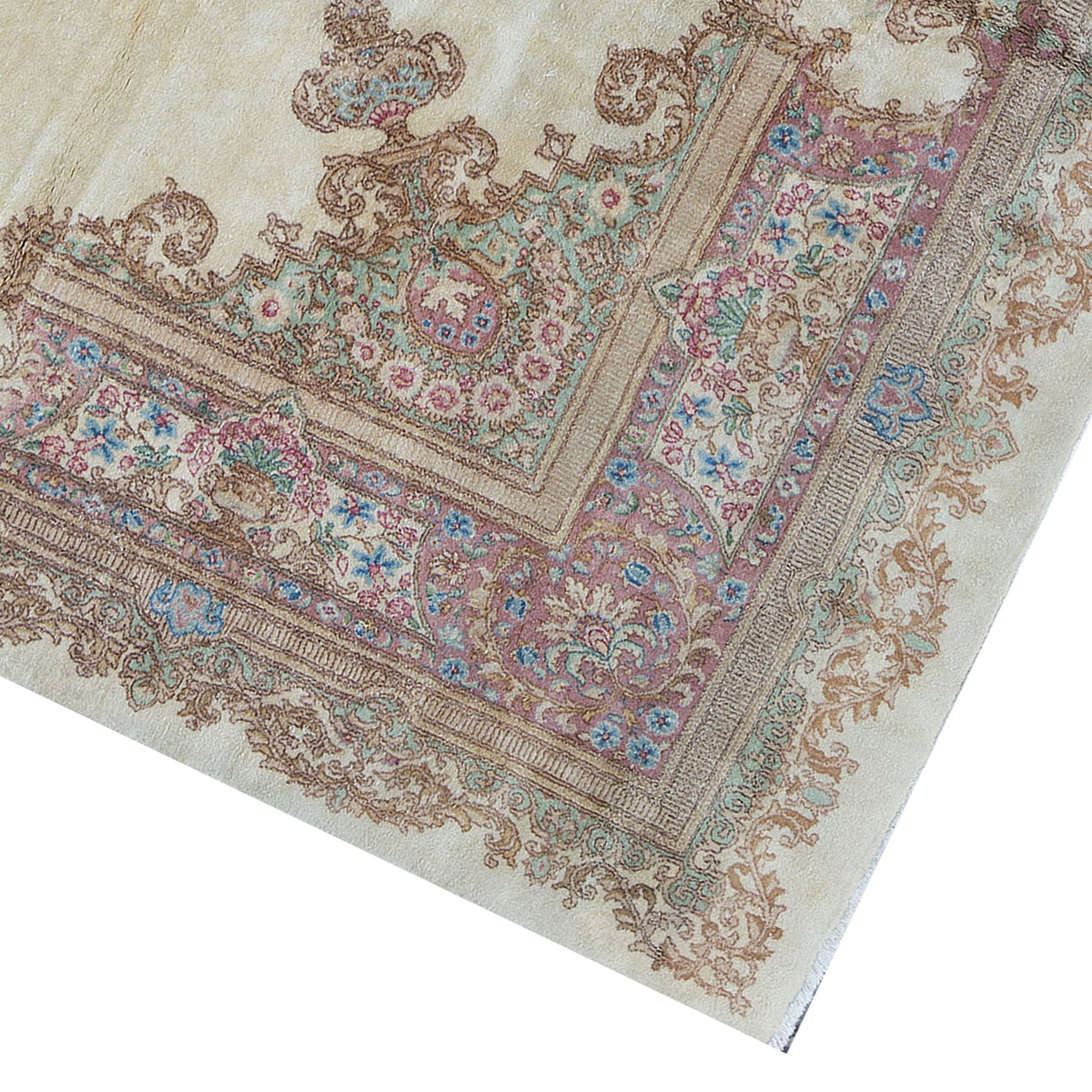 SEMI-ANTIQUE KIRMAN IVORY 8'11" X 9'3"