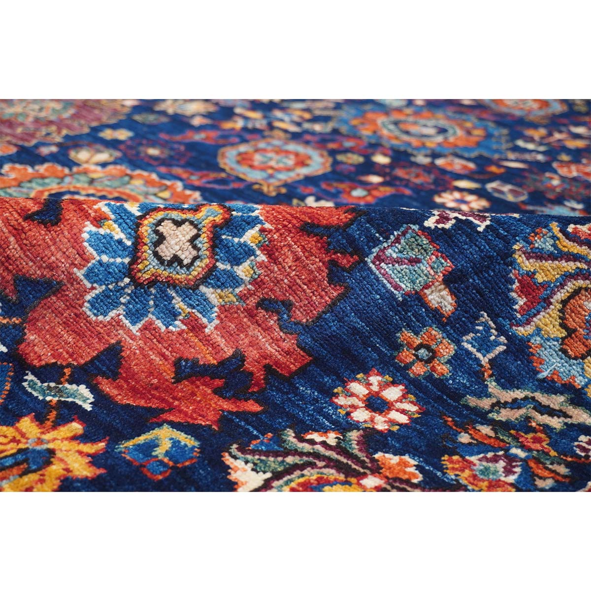 ARYANA ARYAN BLUE / RED 8'1" X 10'4"