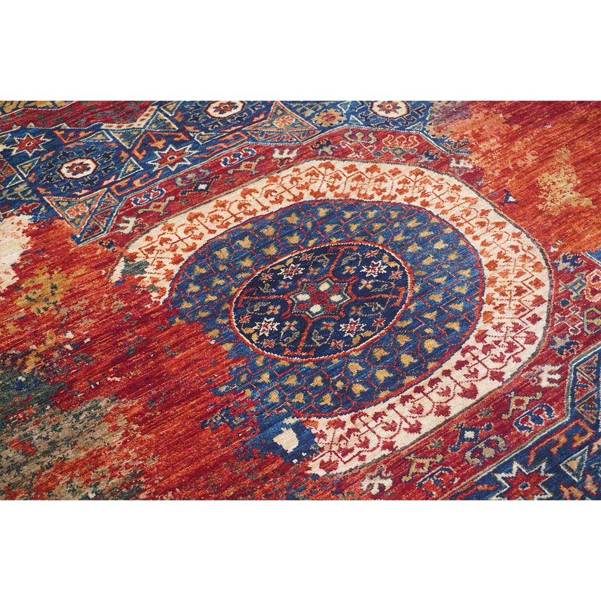 ARYANA MAMAB RED / MULTI 8'9" X 11'10"