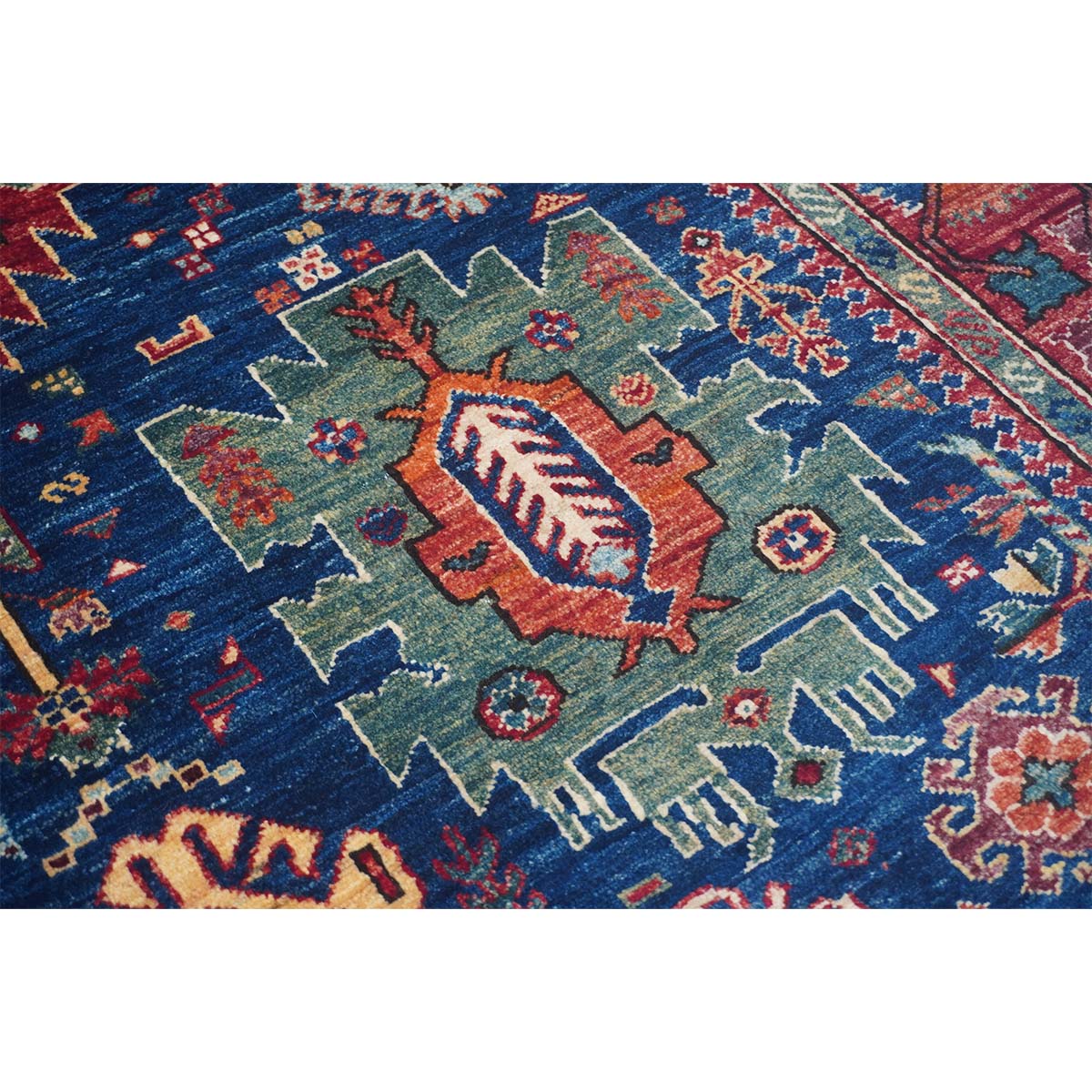 ARYANA ARYAN BLUE / RED 4'-11" X 6'-4"