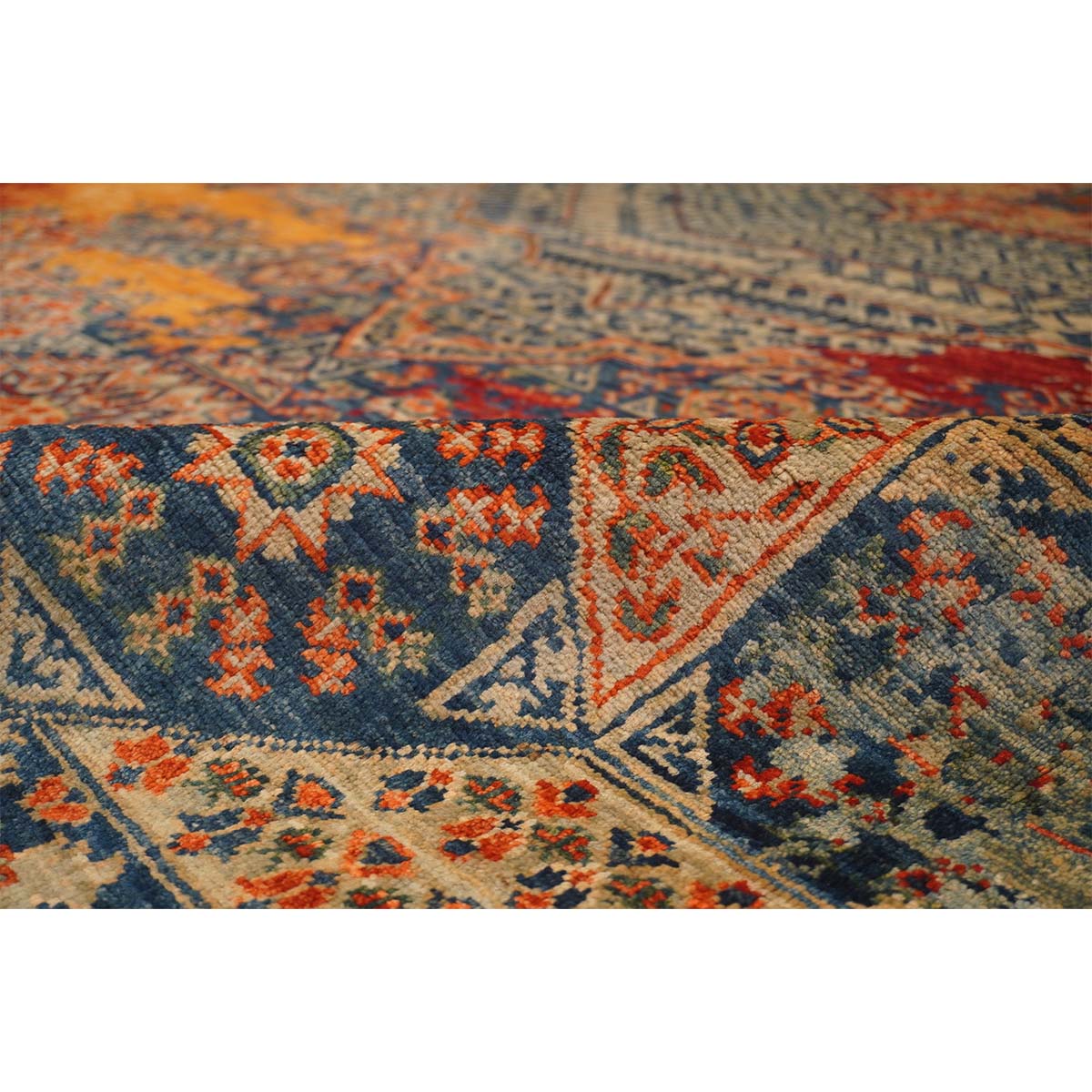 ARYANA ABSTRACT MAMLUK 1 MED RED / MULTI