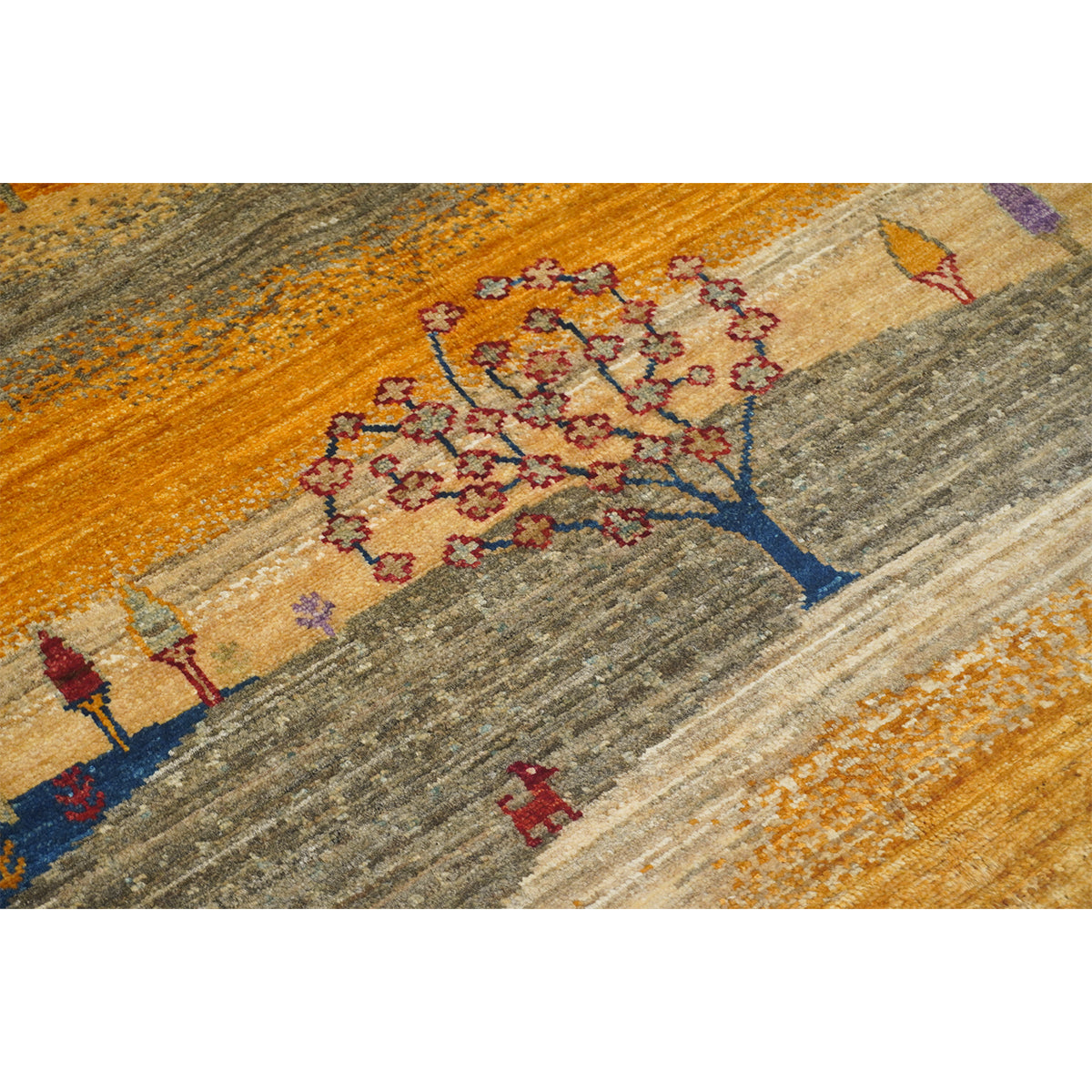 ARYANA GABEH BEIGE / MULTI 4'1" X 5'11"