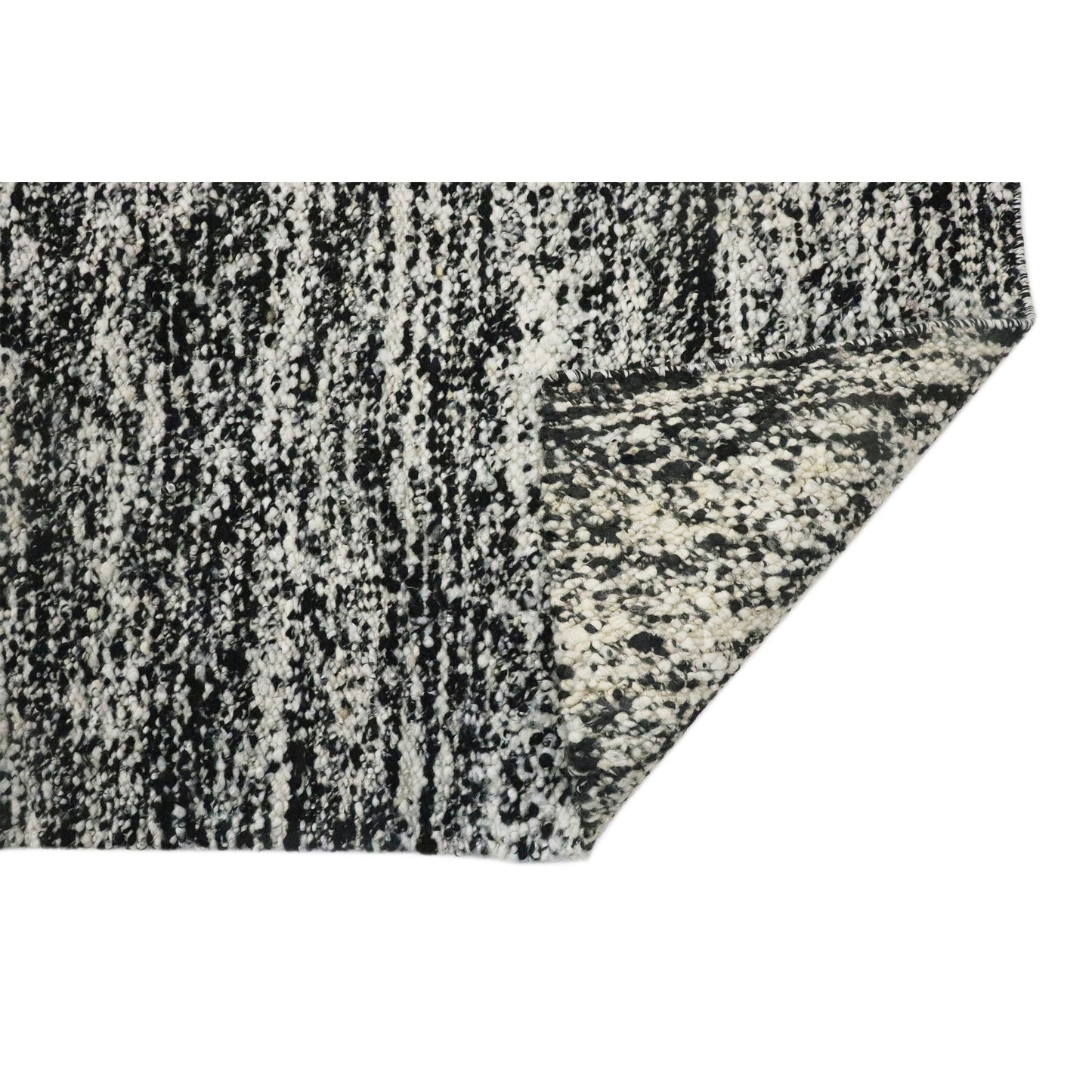 ANANDA PLAIN BLACK / WHITE