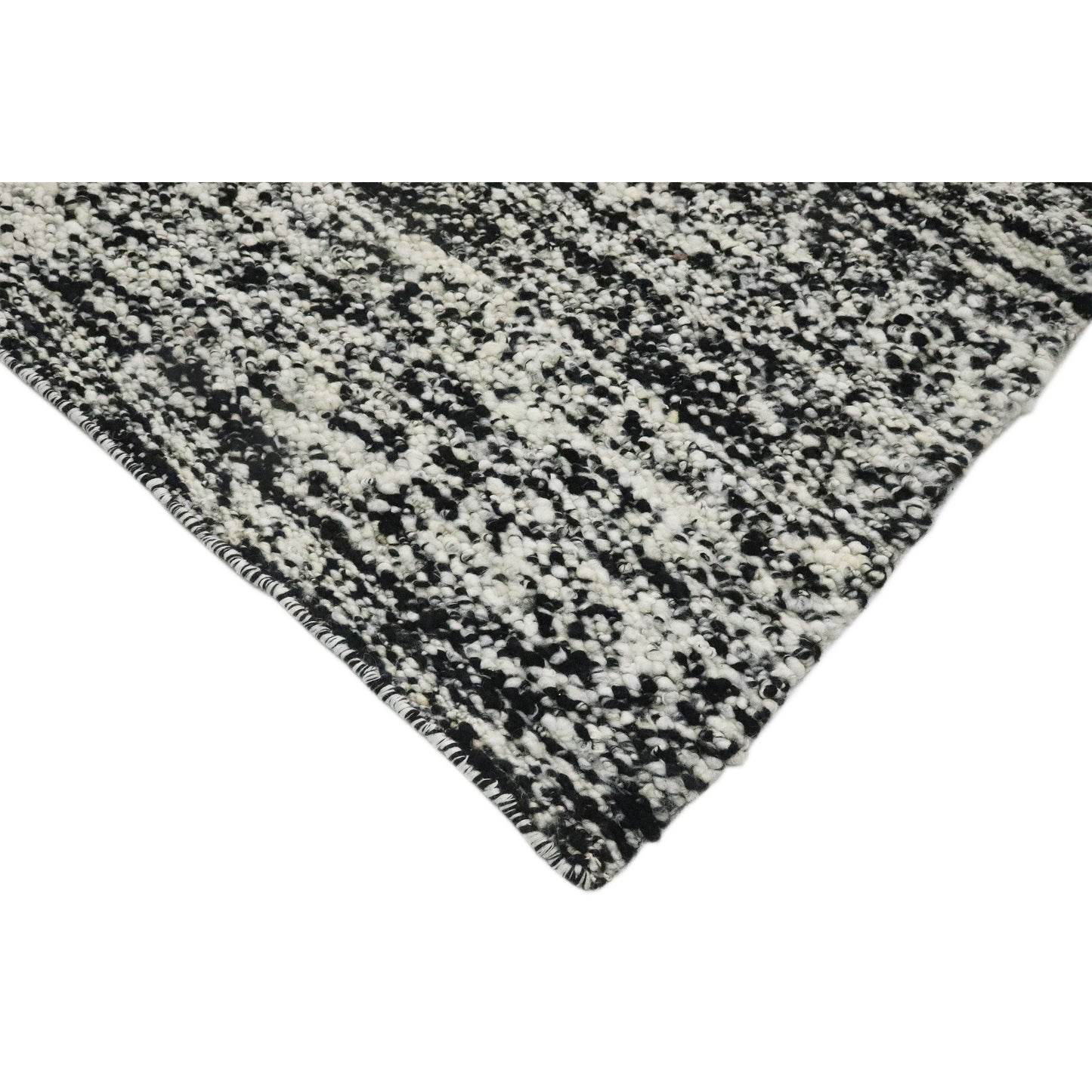 ANANDA PLAIN BLACK / WHITE