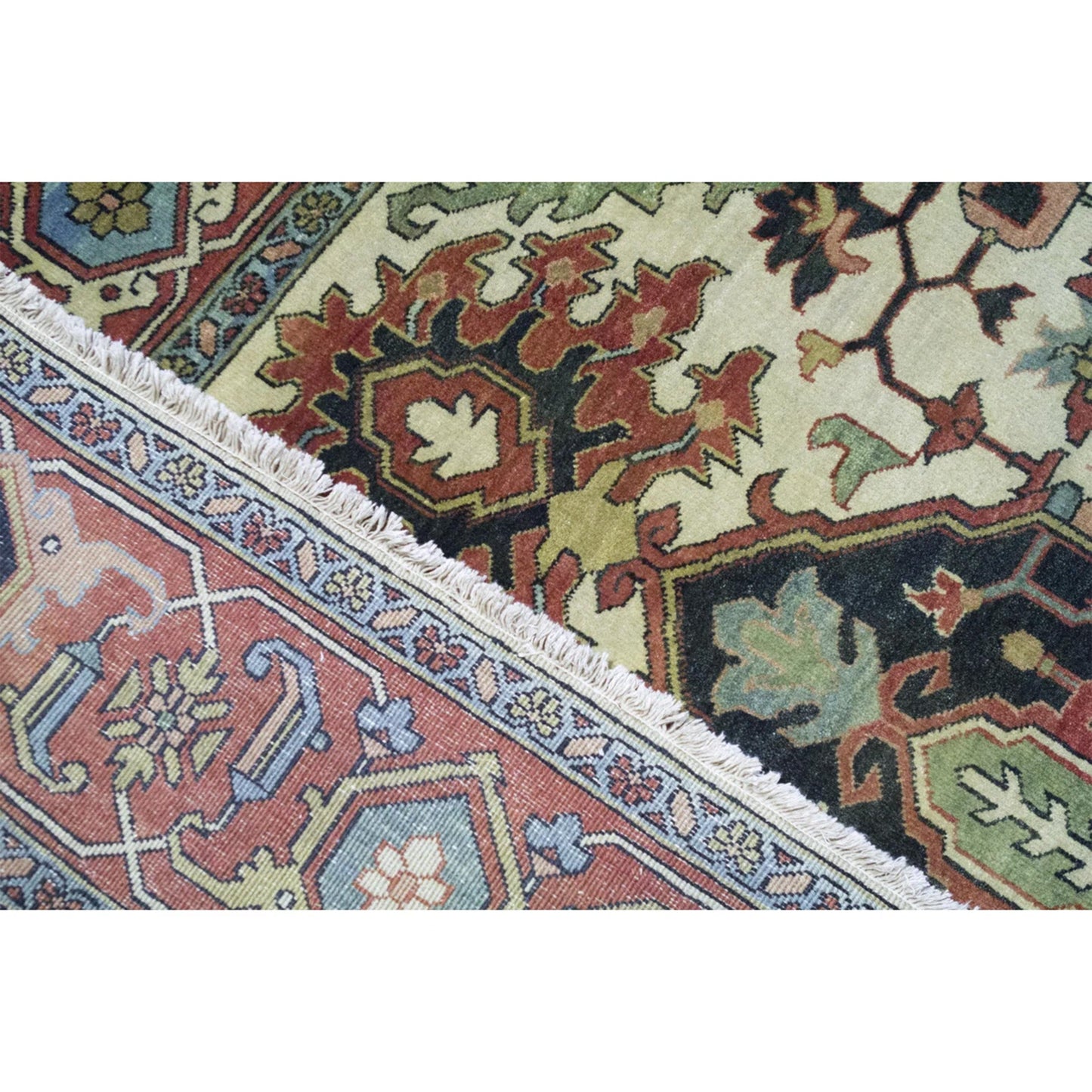 ANTIQUE SERAPI HER34 IVORY / RED 15'9" X 21'5"