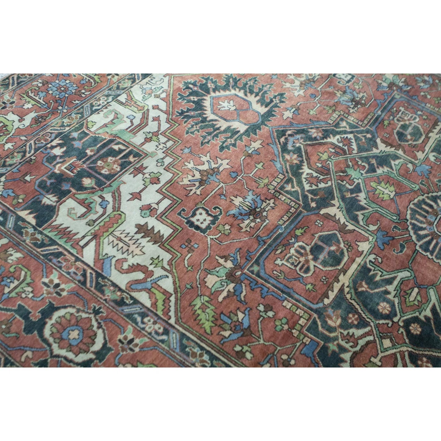 ANTIQUE SERAPI L1SER RED / RED