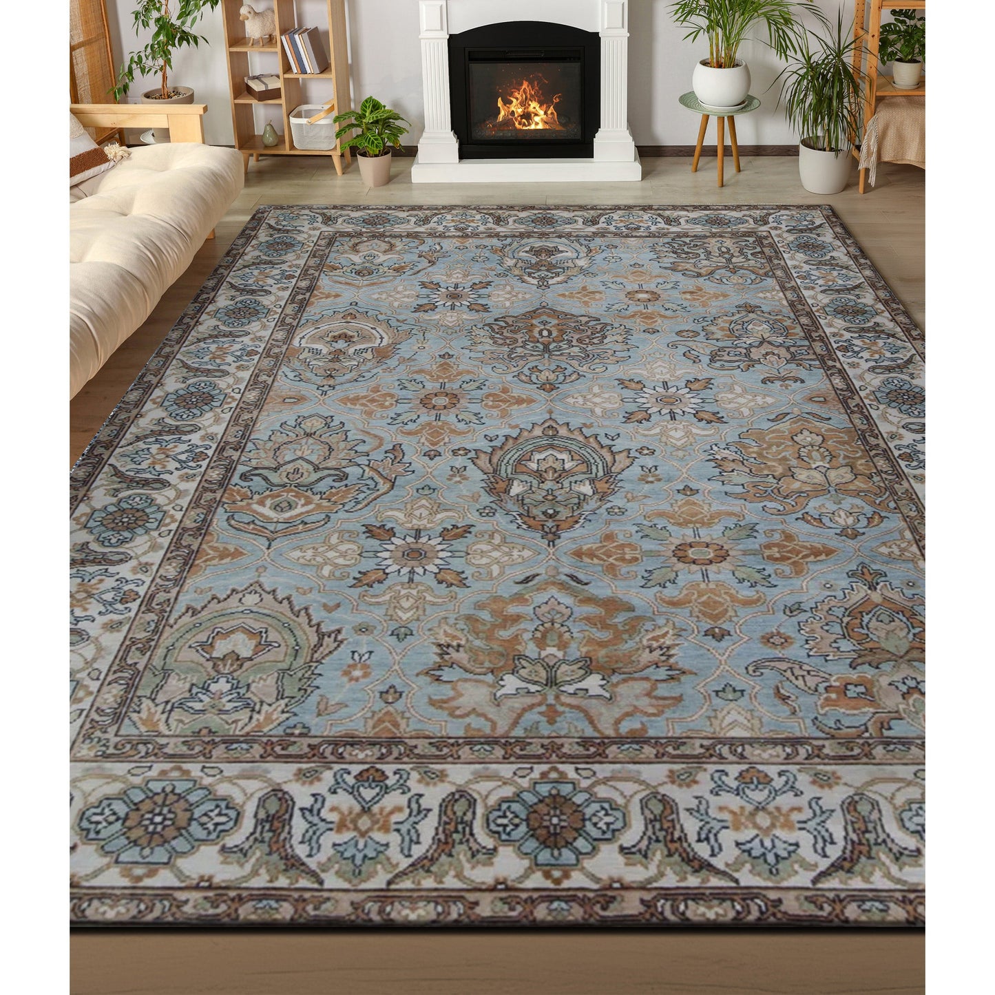 ANTIQUE SULTANABAD KIRMA LIGHT BLUE / IVORY