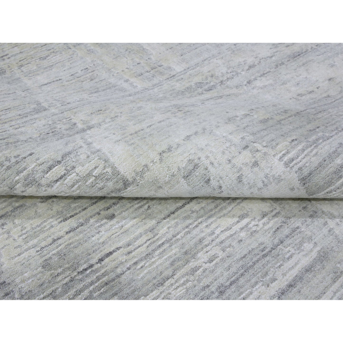 HANDLOOMED JACQUARD RK297 IVORY / IVORY