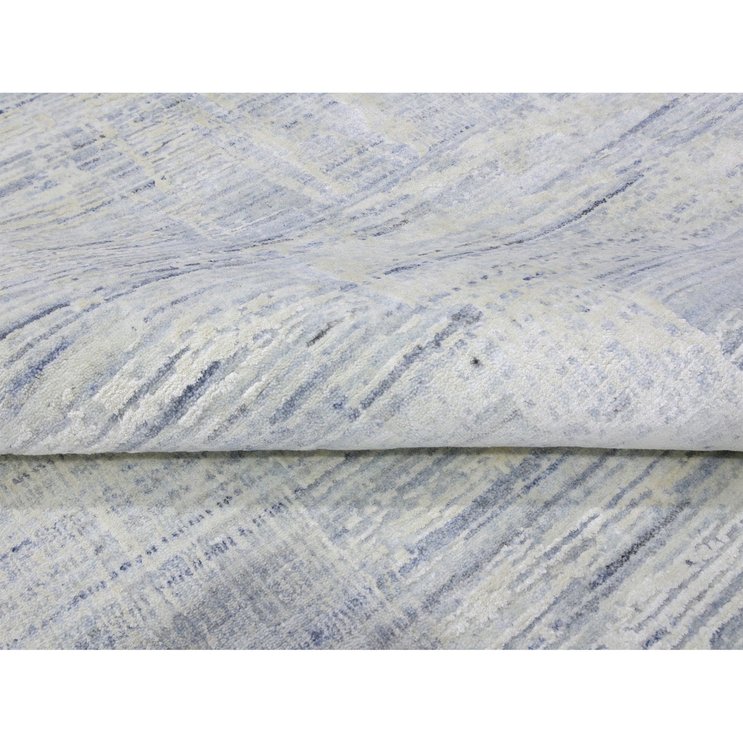 HANDLOOMED JACQUARD RK317 IVORY / BLUE