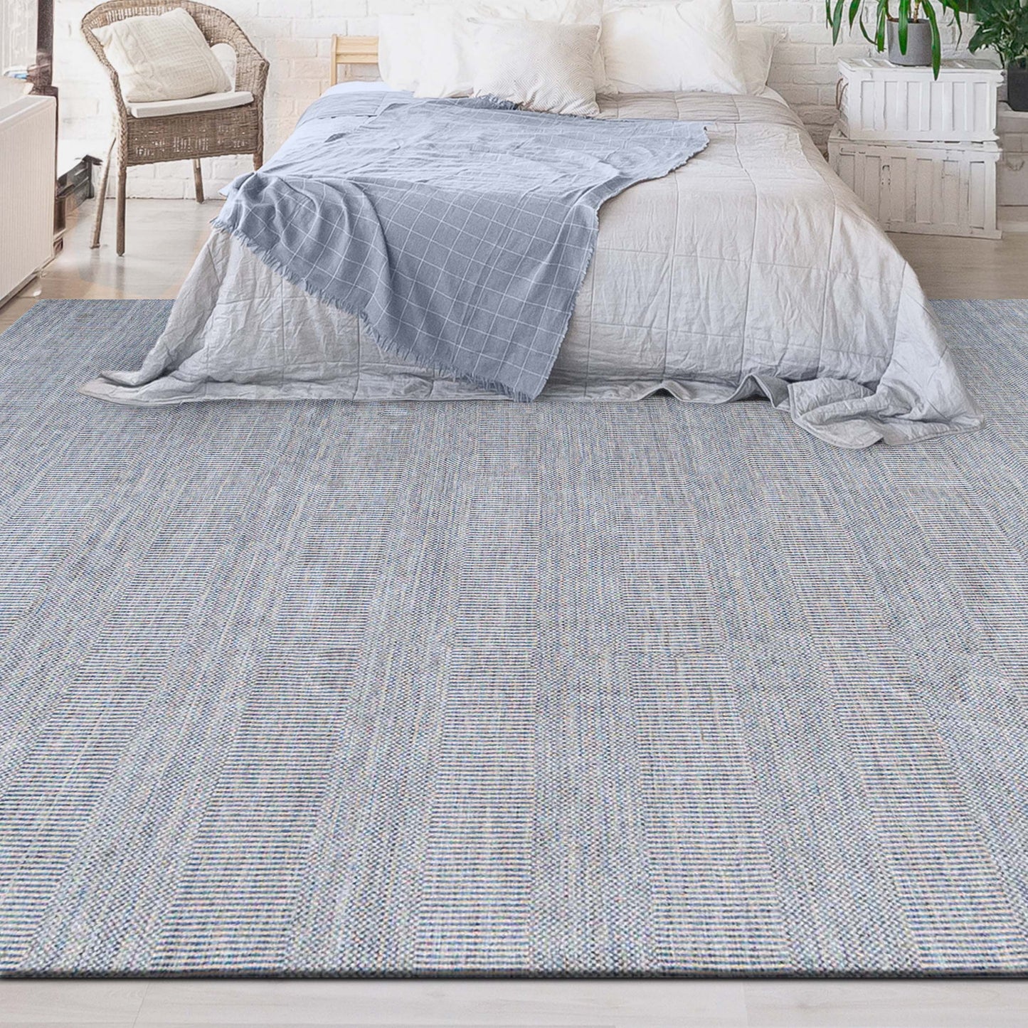 HANDLOOMED WOOL DMART DAMASK ART BLUE